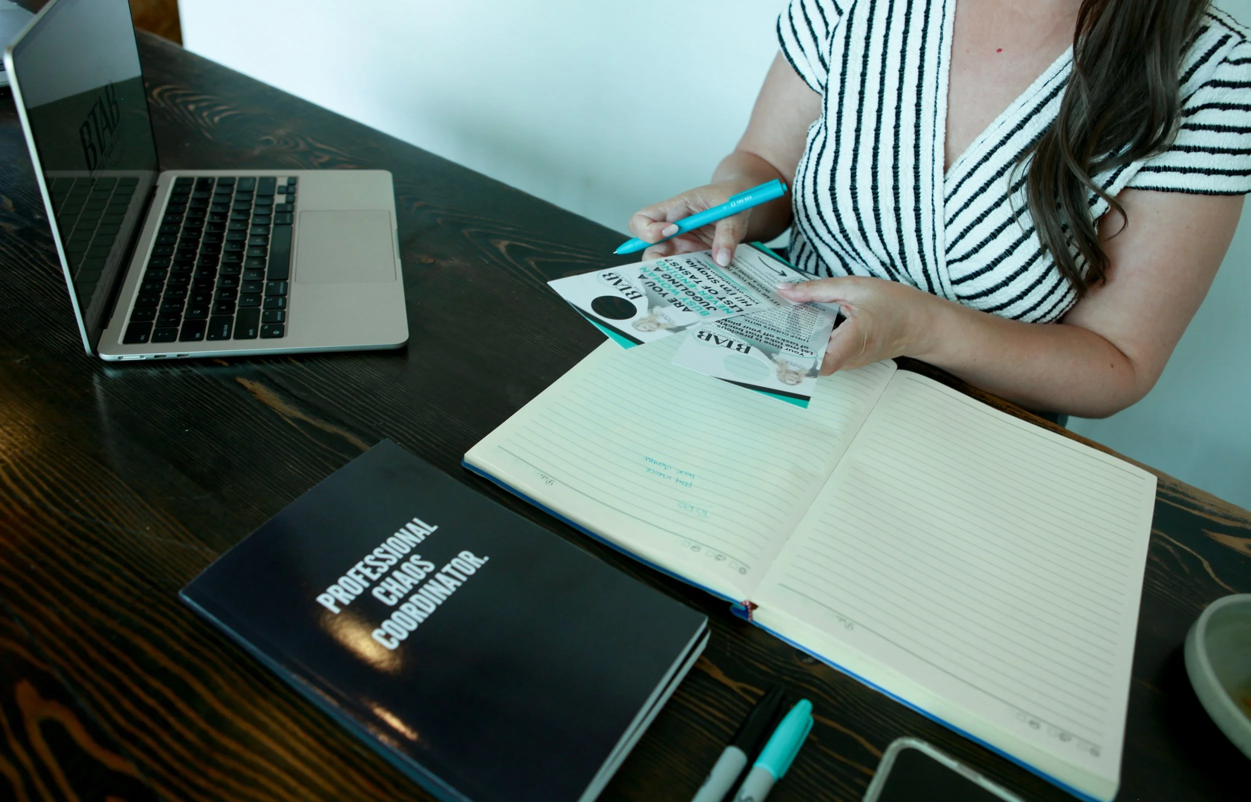 5 Tasks Executives, Professionals and Parents in Calgary Can Outsource to a Personal Assistant to Save 4+ Hours a Week