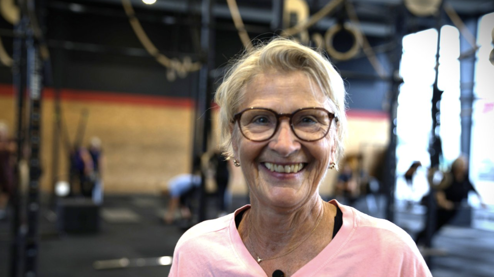 Alice er 72 og træner som de unge: - Mange af mine venner synes, vi er lidt skøre