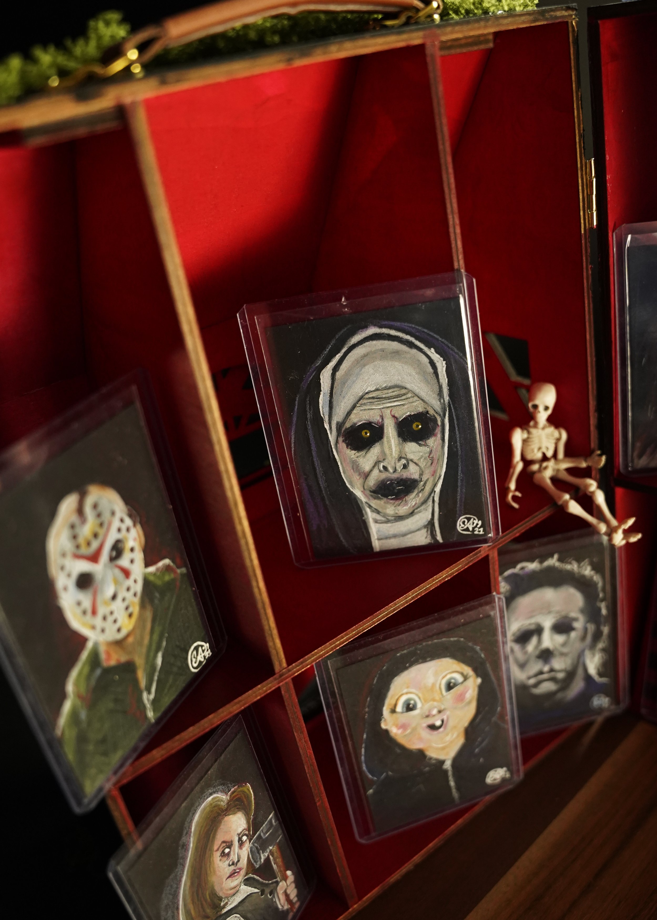 HorrorArtCards_series1 Valak 2.jpg