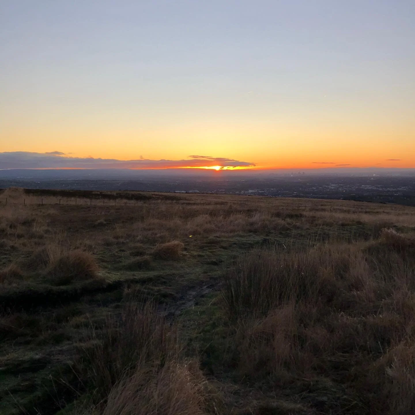Sunrise dip and beauty

#winterswimming #queerwildswimmer #pilgrimage #wilderness #sunrise #pilgrimandpup