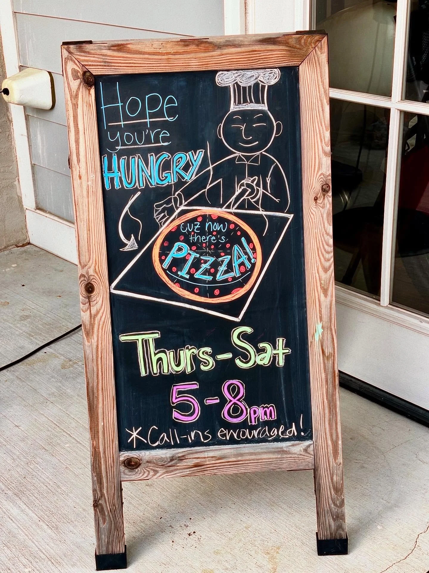 The rumors are true&hellip;
🍕Offbeat is now doing PIZZAS!!! Thurs-Sat, 5-8pm🍕

**Call-in&rsquo;s are ENCOURAGED! Wait times can get up to 30min!!

16&rdquo; CHEESE PIZZA - 15.95
7&rdquo; CHEESE PIZZA - 8.95

16&rdquo; PEPPERONI PIZZA - 18.95
7&rdqu