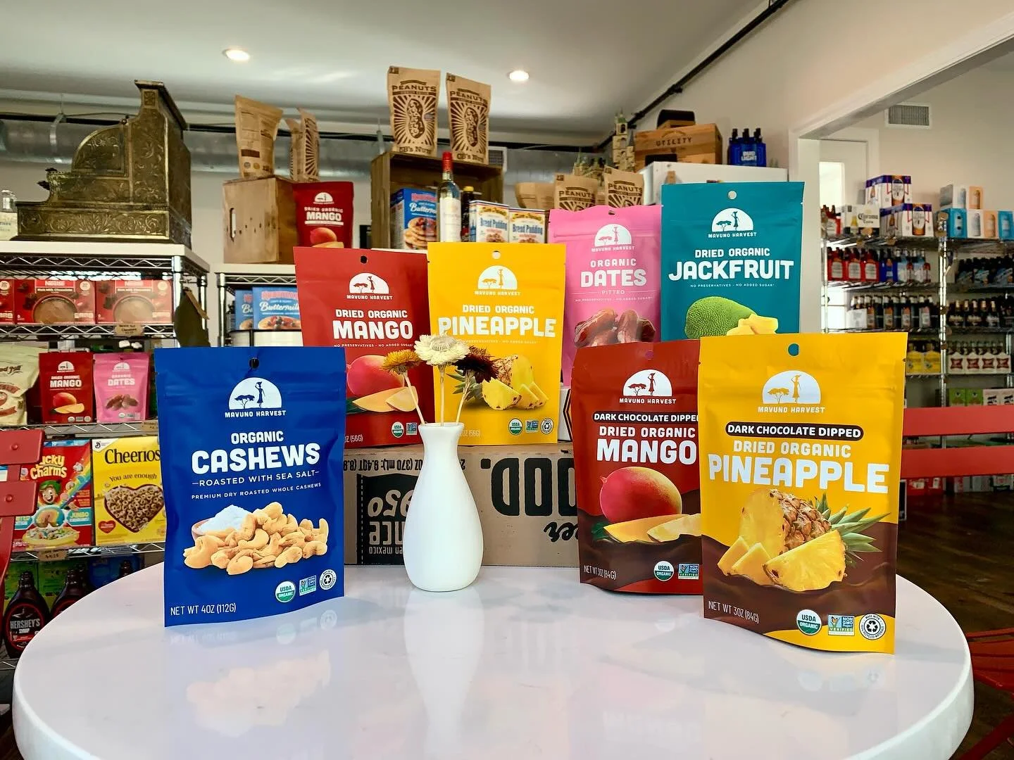 In case you were missing our Mavuno Harvest products&hellip;

#offbeatgeneralstore #oxforddeli #pleinairtaylor #taylorms #mavunoharvest #snacks