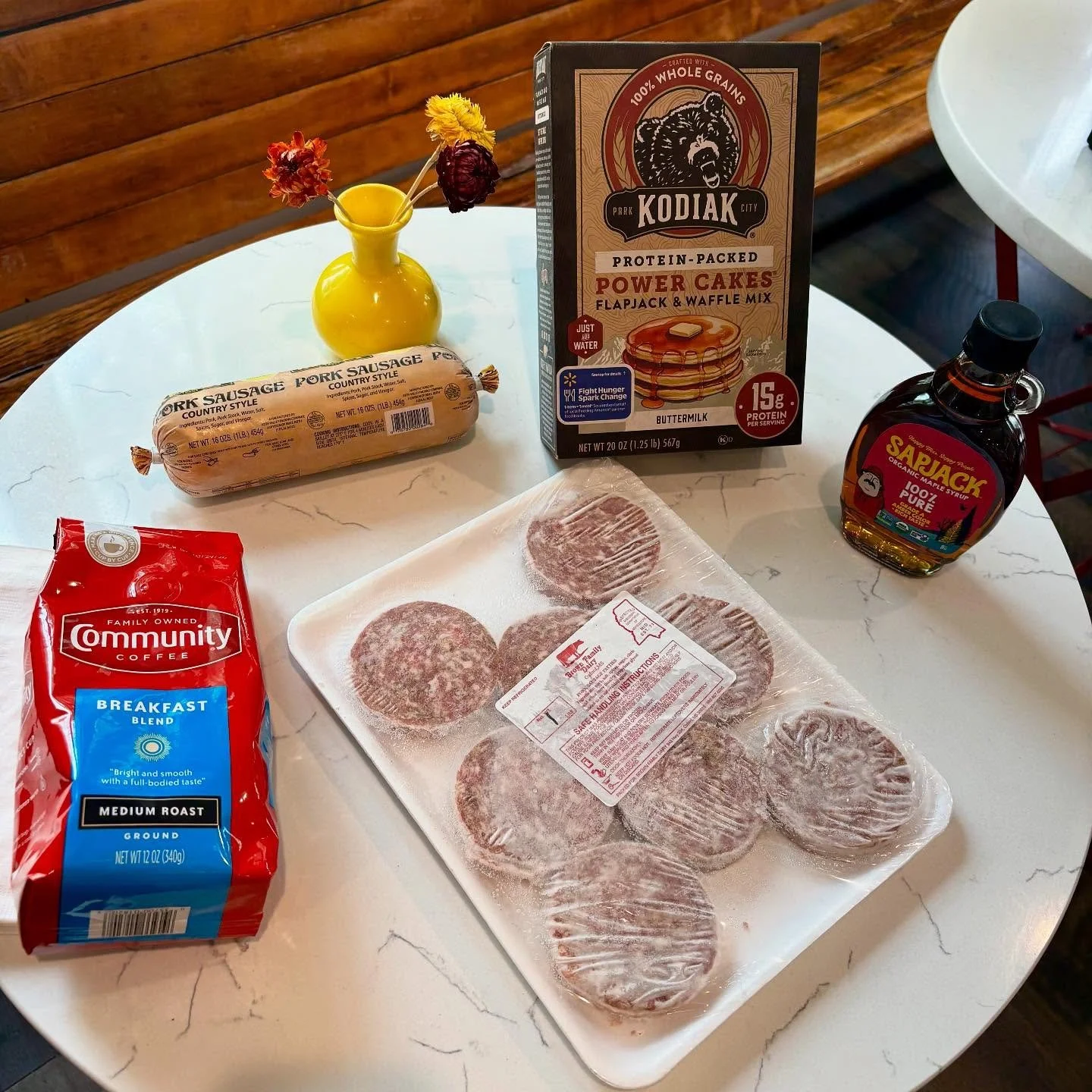 We got your breakfast, lunch, and dinner covered. Mix and match our assortment of veggies, starches, baking mixes, and meats to suit your fancy. 

Forget Arby&rsquo;s&mdash; Offbeat has the meats. 💪

#pleinairtaylor #taylorms #taylormsfood #oxfordms