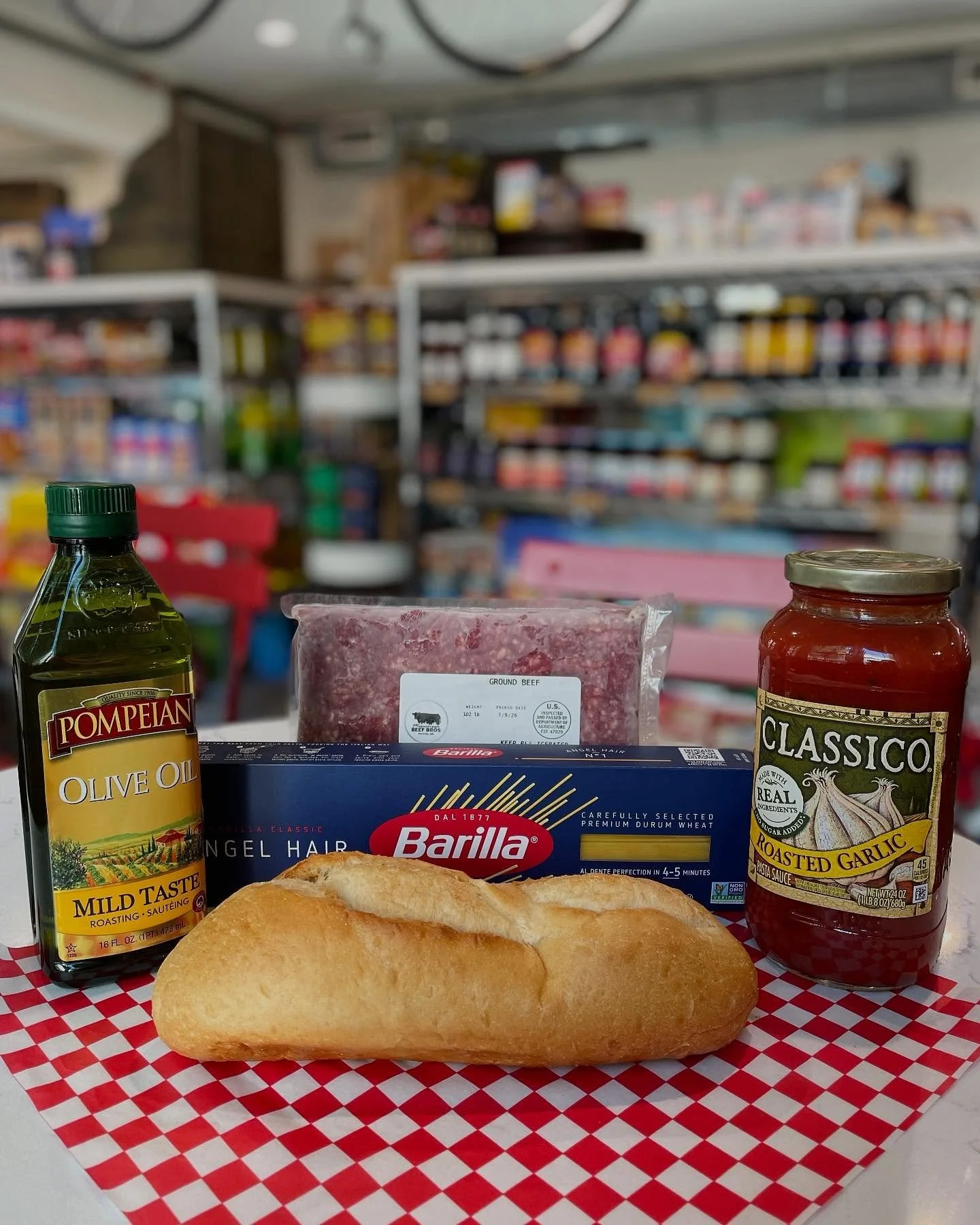 Local meat, fresh baguettes, gourmet sauce, and high quality EVOO&hellip; Everyone will be begging for your from-scratch recipe. (Your secret&rsquo;s safe with us).🍝😉