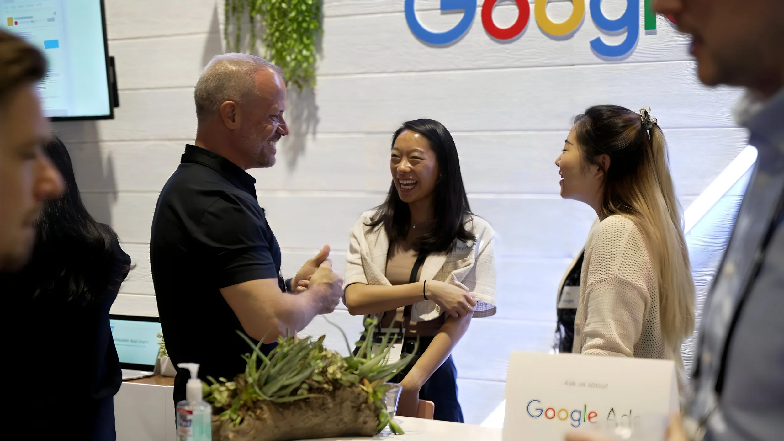 What Employees Who Love AI Have in Common (And How to Create More of Them)