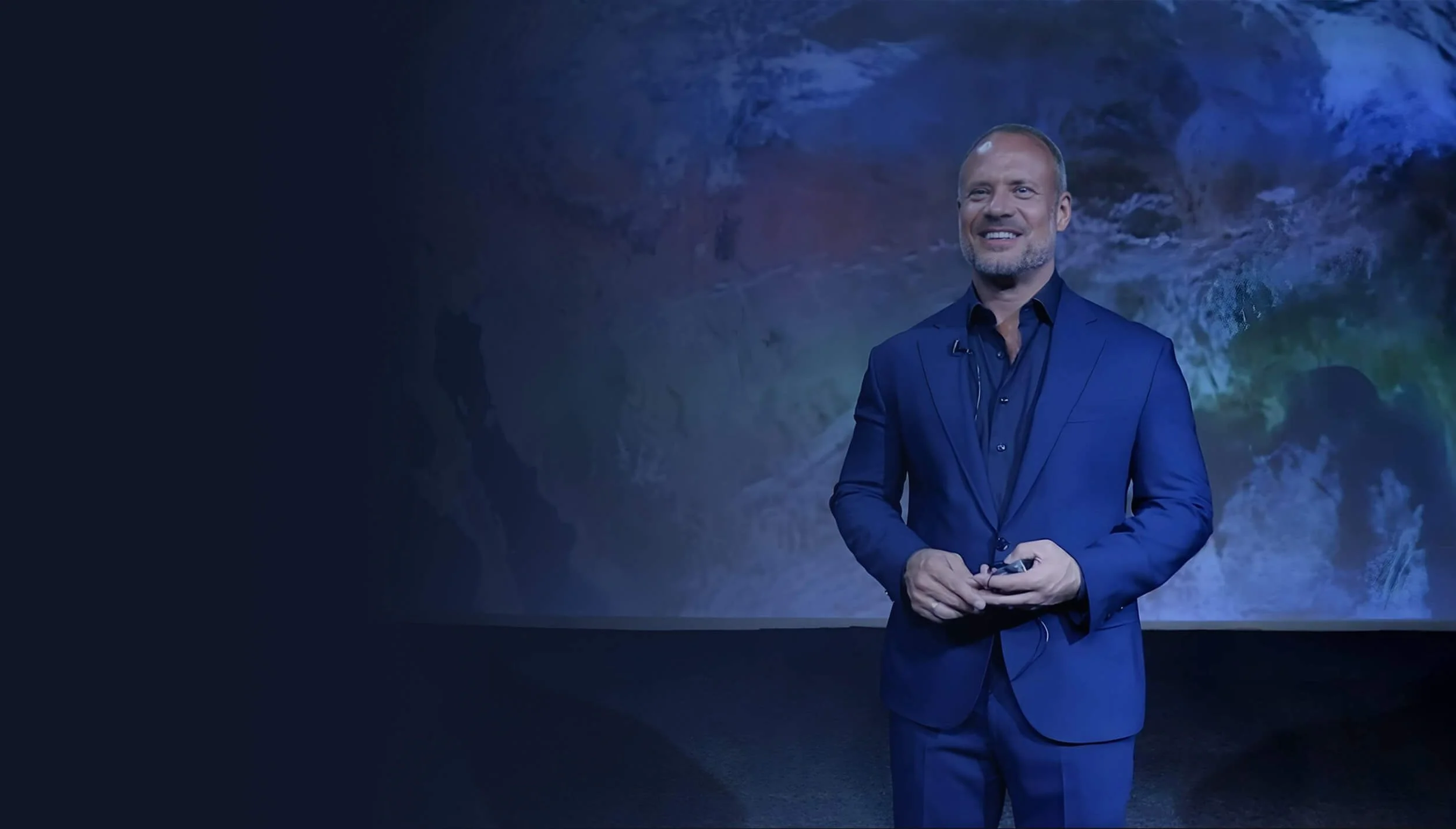 Travel, Tourism and Hospitality Keynote Speaker David Allison David