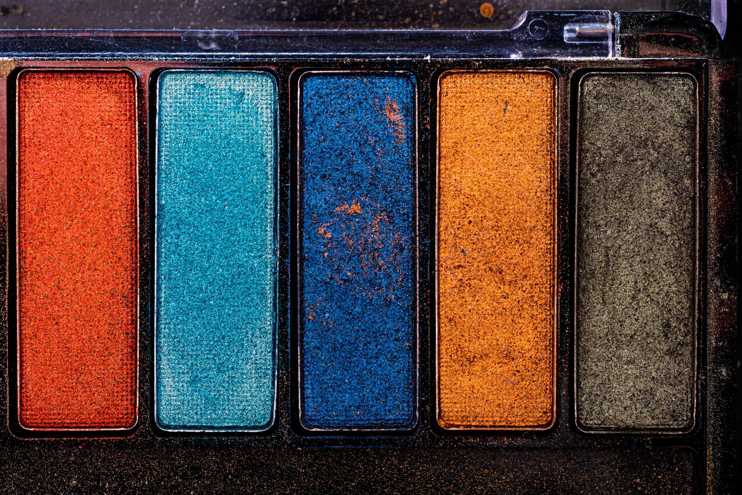 eye shadow 5mb (1).jpg