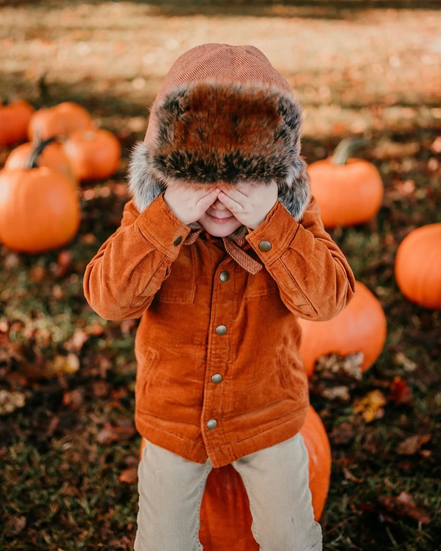 fall - pumpkin patch - 5.jpg