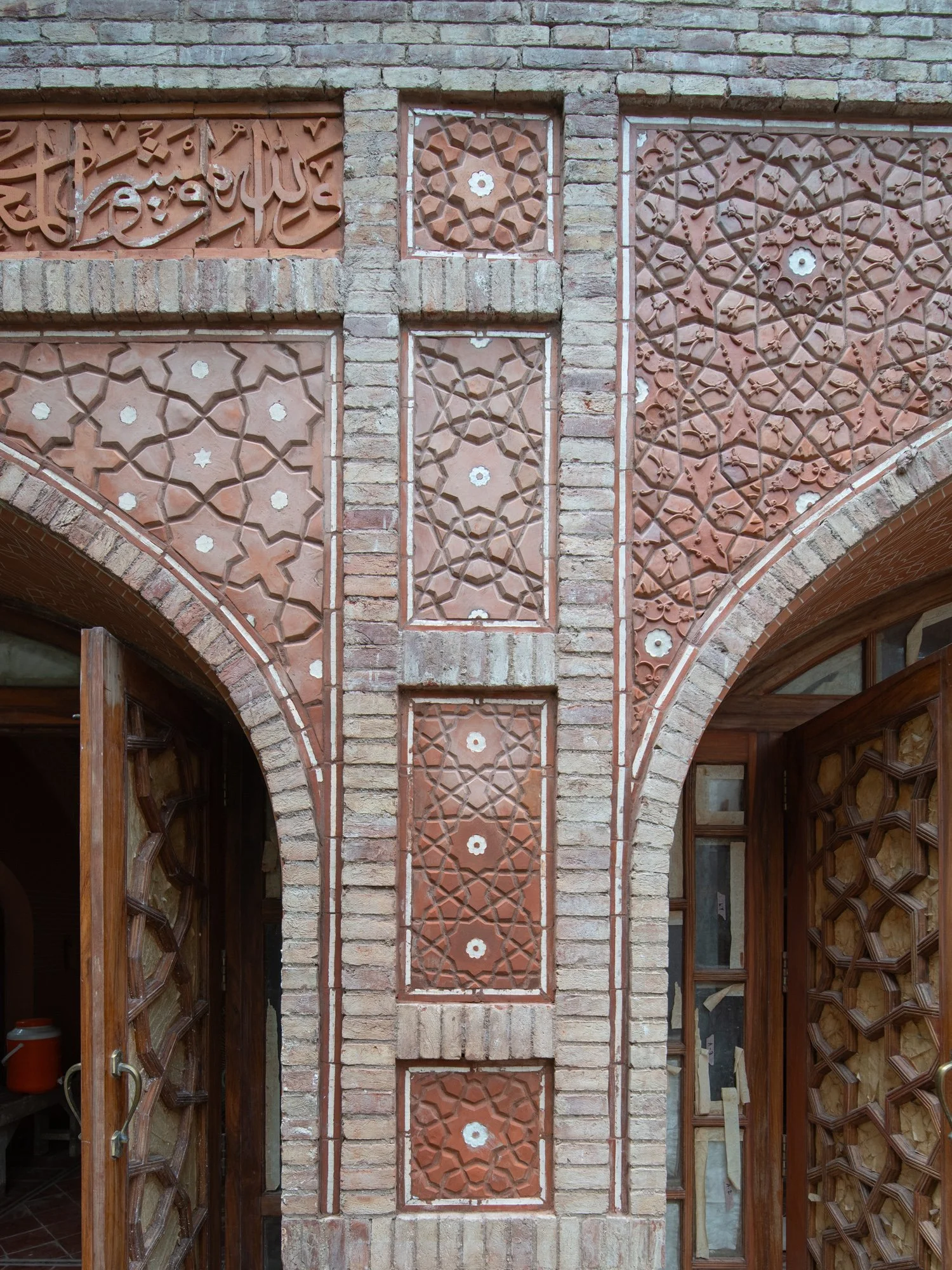Mosque in Lahore- Kamil Khan Mumtaz Architects - William Mulvihill -6.jpg