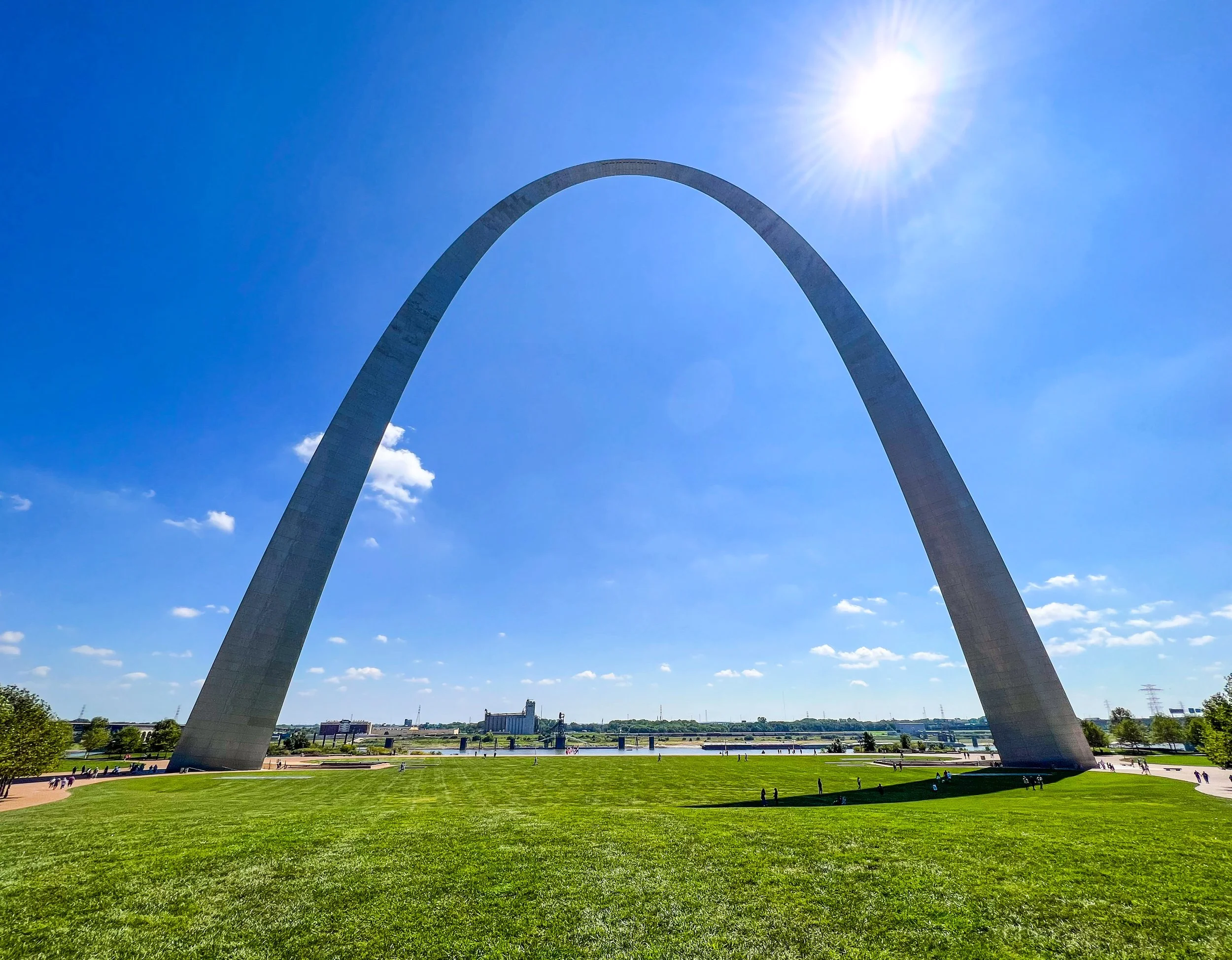 Gateway Arch National Park — Wide Turns Only