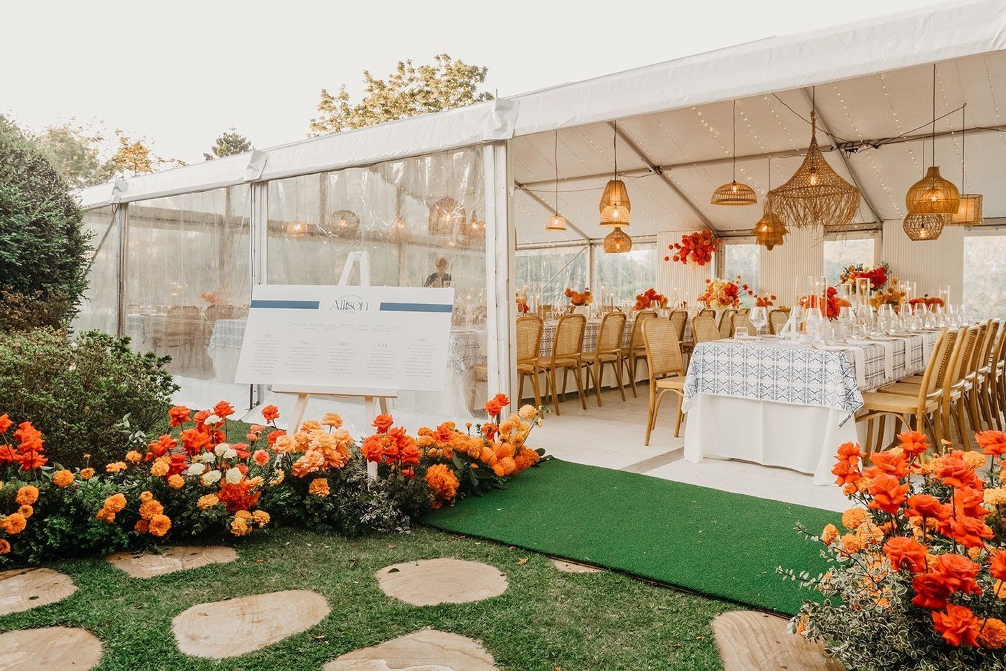 The grand entrance...⁠
⁠
⁠Venue: @spicersclovellyweddings⁠
Photographer: @cassandraladru⁠
Florist: @mondofloraldeisgns⁠
Planner &amp; Stylist: @lovebirdweddings ⁠
Tableware: @tableforlouis ⁠
Tent: @eventsintentsqld⁠
⁠
⁠
⁠
⁠
⁠
⁠
⁠
⁠
⁠
⁠
⁠
⁠
⁠
⁠
#origi