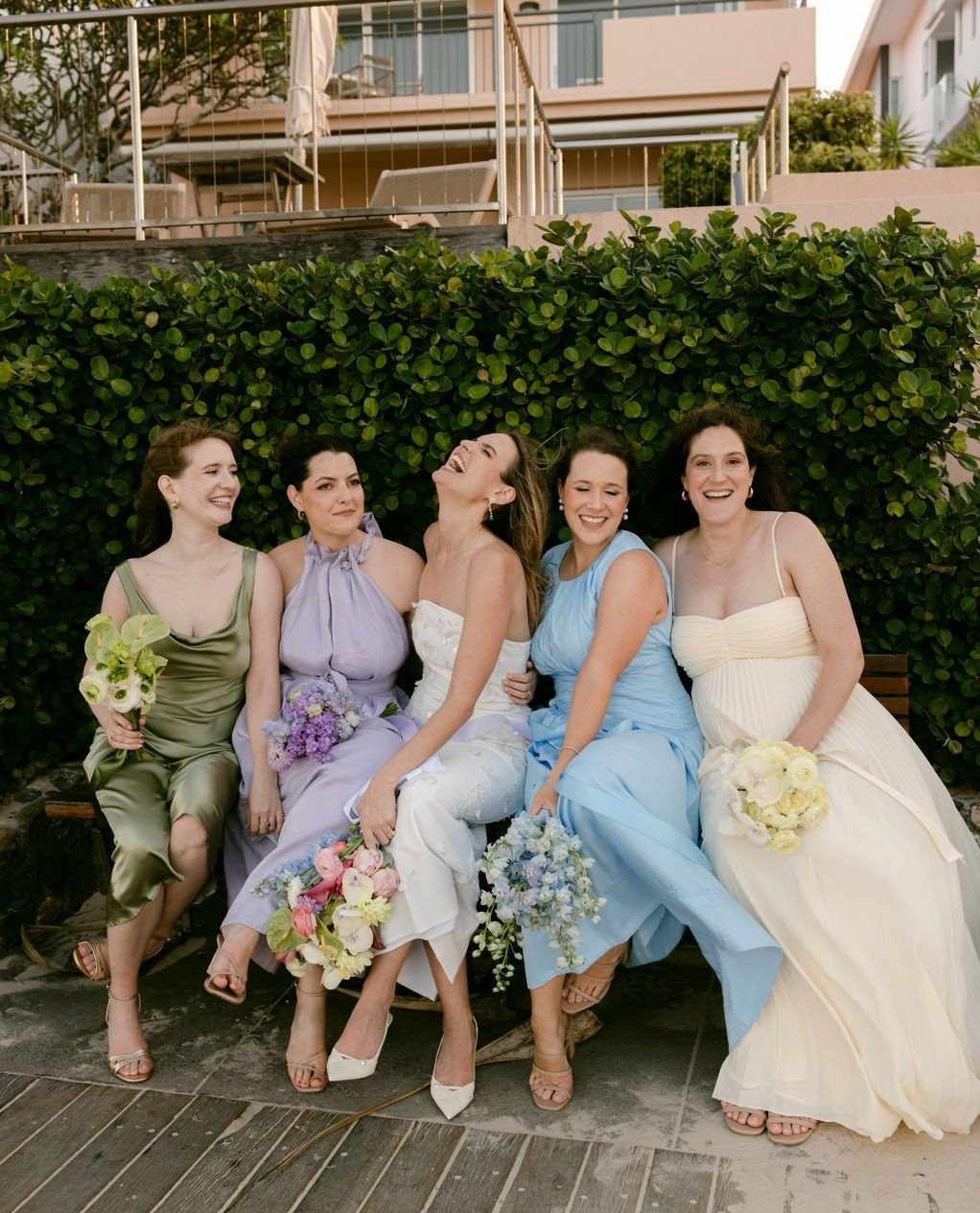 Moments getting ready with the best Bride &amp; Groom tribe | Laura &amp; Tom⁠
⁠
Planning &amp; Styling: @lovebirdweddings⁠
Florist: @mondofloraldesigns⁠
Venue: @sailsbeachnoosa⁠
Photography: @justinaaronweddings⁠
Celebrant: @jarrad.bayliss⁠
Entertai