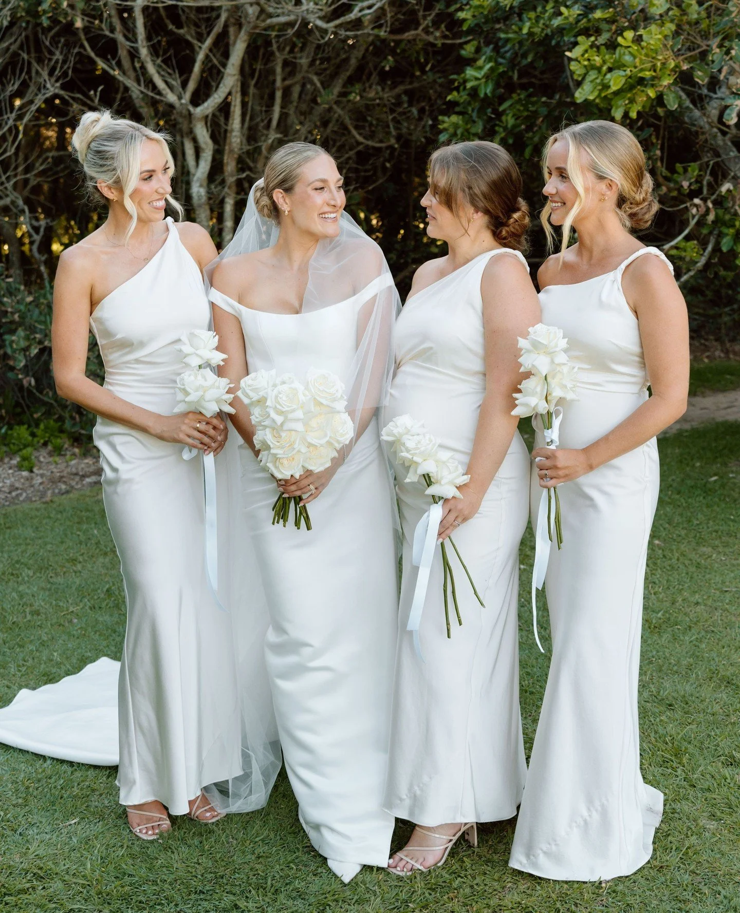 Chic, champagne-ready, and by Sarah &amp; Nick's side forever | 20.11.2025⁠
⁠
Planning &amp; Styling: @lovebirdweddings⁠
Florals: @mondofloraldesigns⁠
Venue: @bistroc⁠
Celebrant: @mr_noosa_celebrant⁠
Photography &amp; Film: @hollandstudio.weddings⁠
E