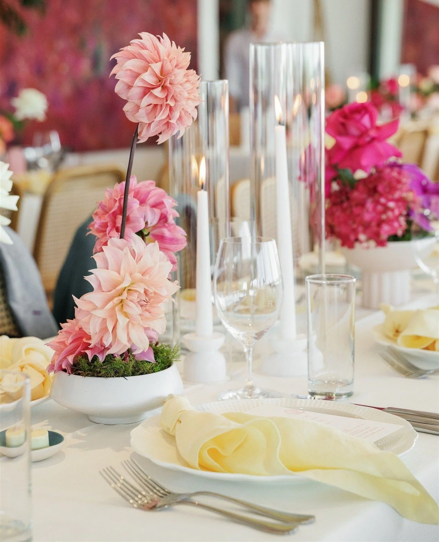 COASTAL SUMMER Details | Jessica &amp; Peter⁠💞⁠
⁠
Planning, Styling &amp; Stationery: @lovebirdweddings⁠
Florals: @mondofloraldesigns⁠
Photography: @ash_and_stone⁠
Videography: @bluevalefilms⁠
Venues: Laguna Grove &amp; @rickysweddings @rickys_noosa