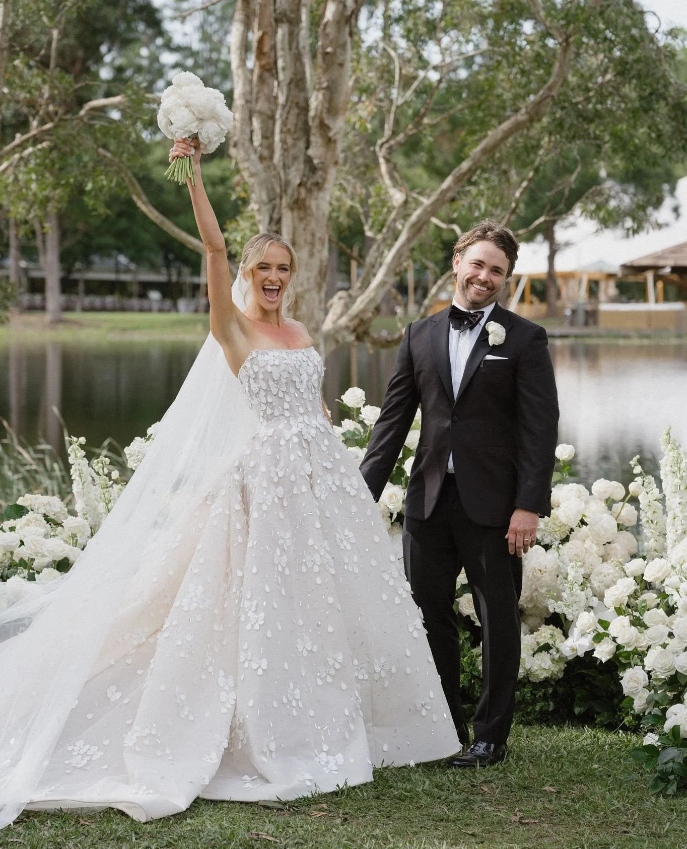 Modern luxury, timeless love &amp; unforgettable moments for our Newlyweds🤍⁠
⁠
Planning, Styling, Signage &amp; Stationery: @lovebirdweddings⁠
Florals: @mondofloraldesigns⁠
Location: Private Property⁠
Photography: @estellaphoto⁠
Film: @mearsproducti