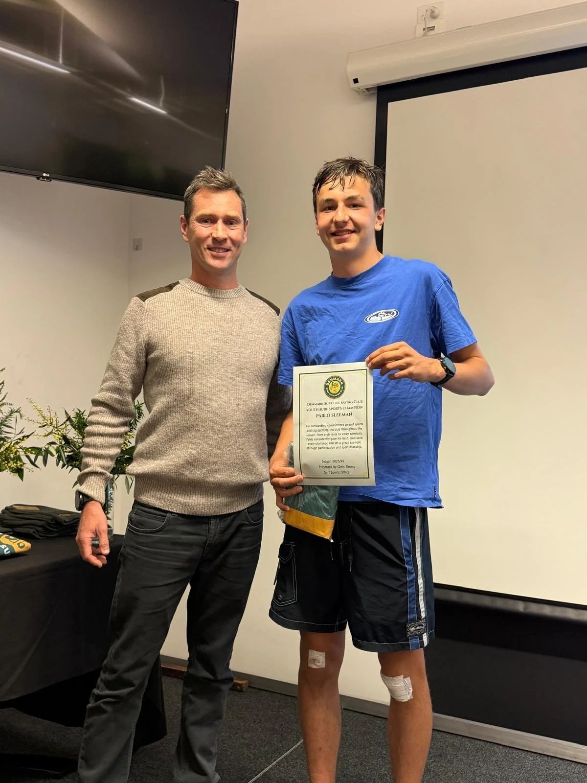 Chris Timms and Recipient Pablo Sleeman.JPG