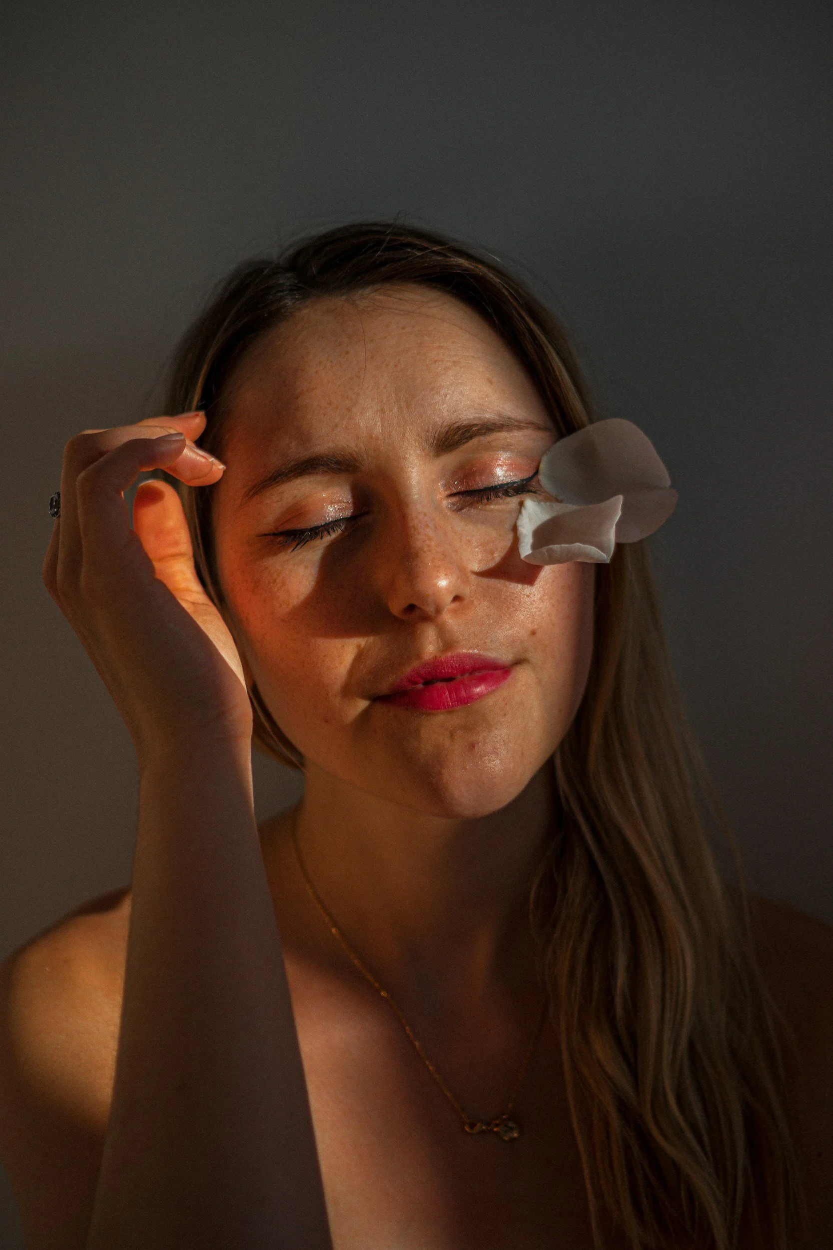 How to Reduce Face Puffiness: The Missing Piece Nobody Talks About