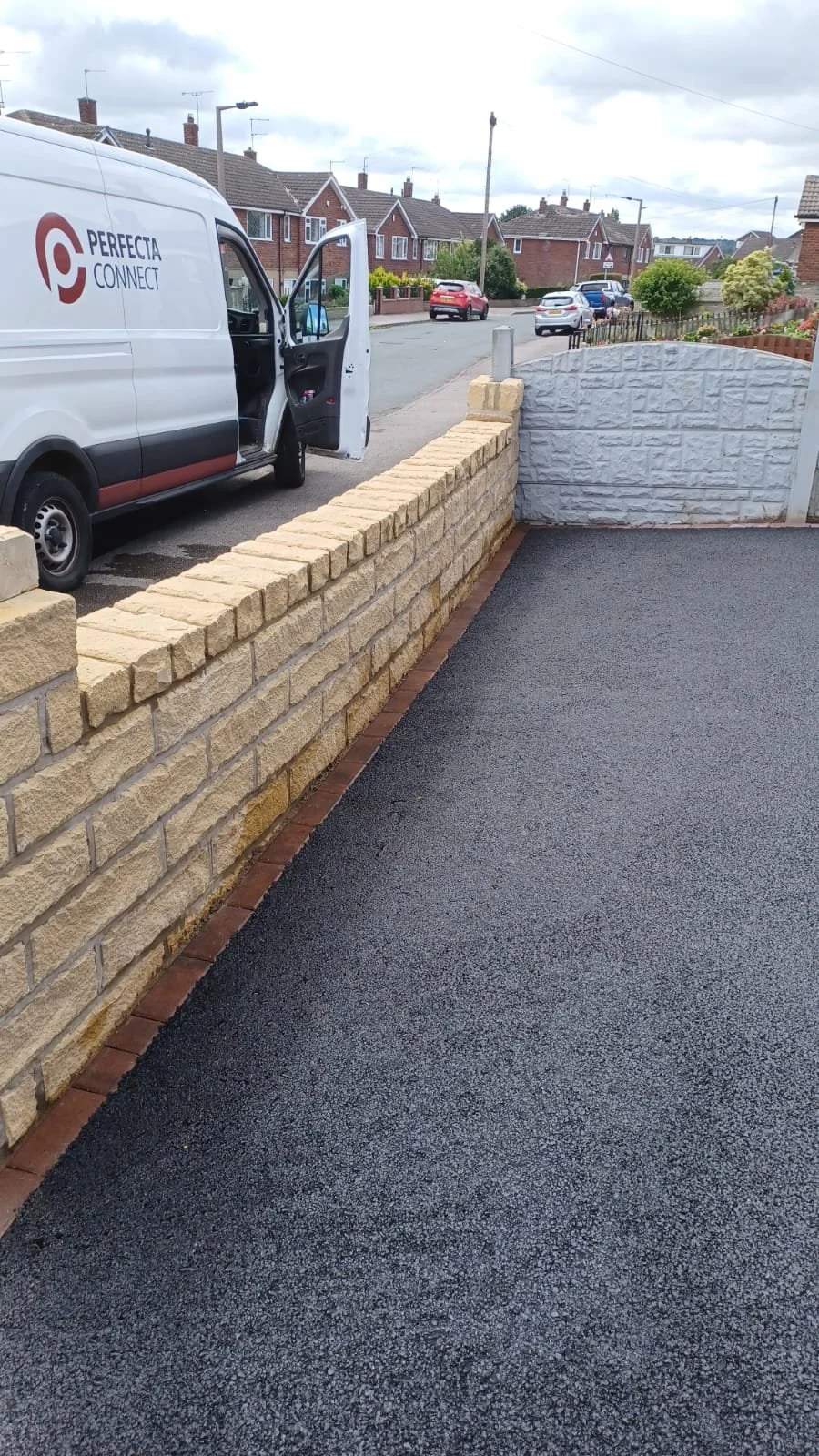 Stone boundary Wall Perfecta Connect.jpg