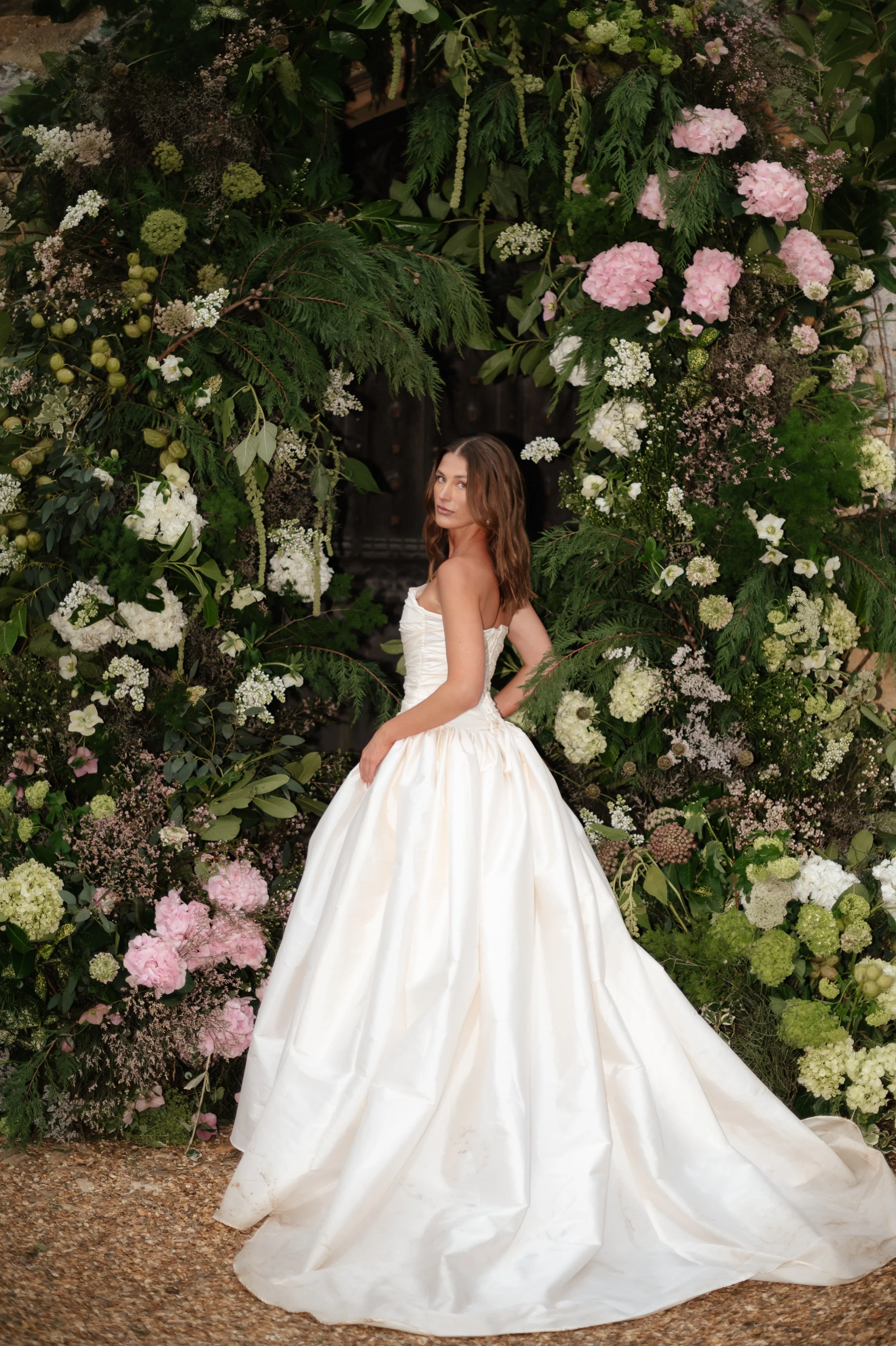 Bridal portraits at Sudeley Castle 