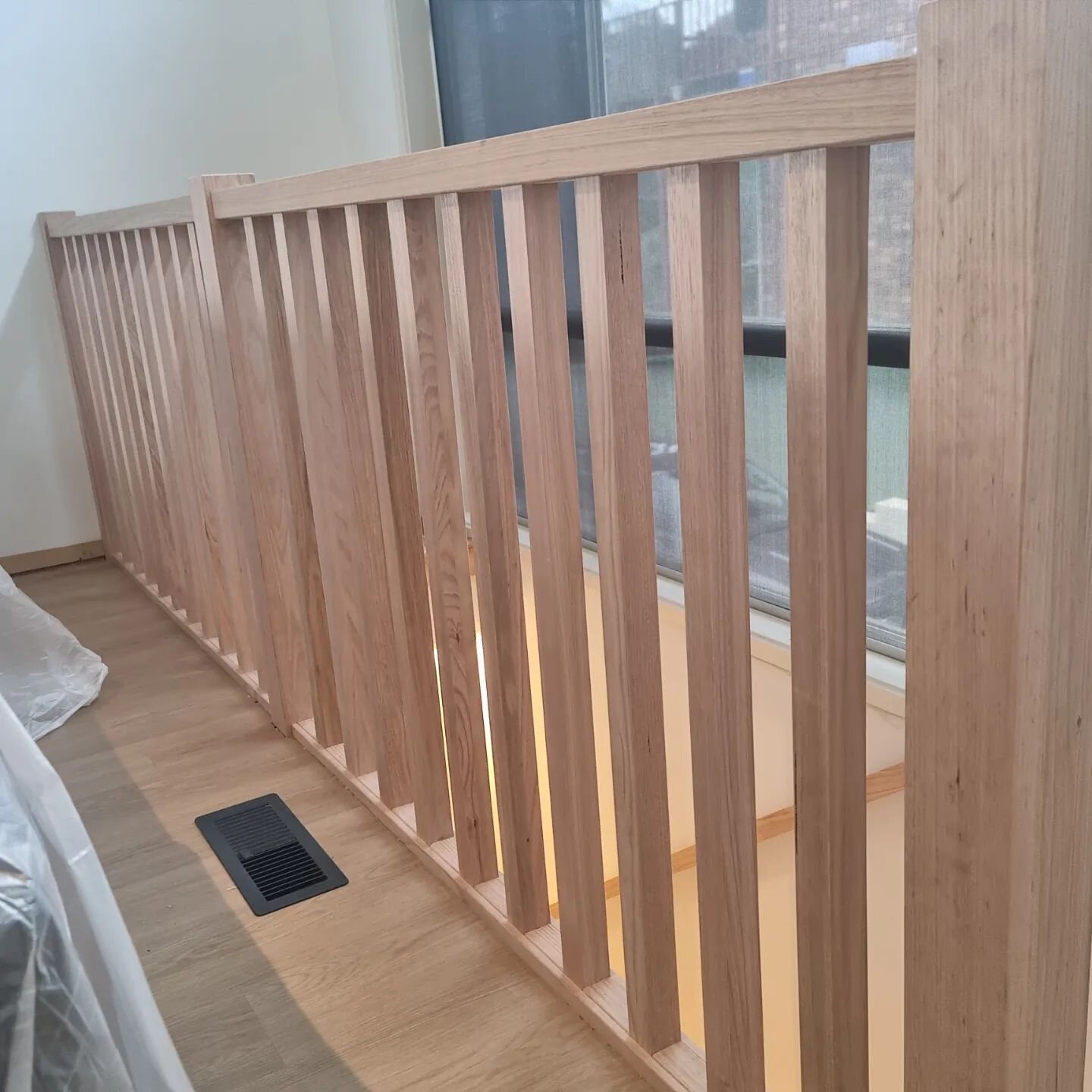 Timber handrail, balustrade and freshold completed in Albury 

#alburywodonga #carpentryandjoinery #shopfitting #carpentry