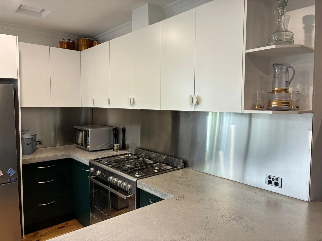 Custom Stainless steel splash backs