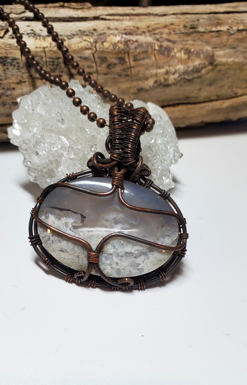 https://i.etsystatic.com/6568642/r/il/aac496/5615908207/il_fullxfull.5615908207_k7o5.jpg