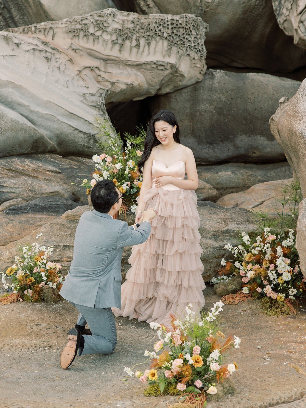 Wedding proposal by the beach in Sydney