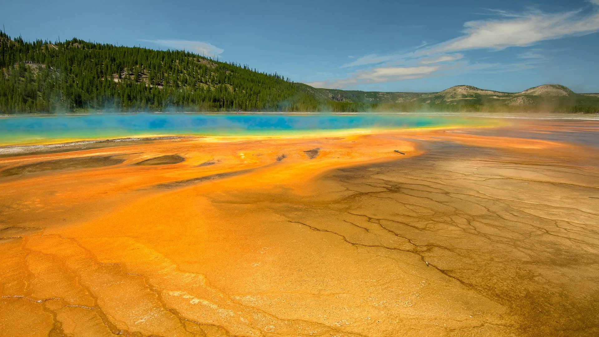 Grand Prismatic Spring, Yellowstone, 2018.jpg