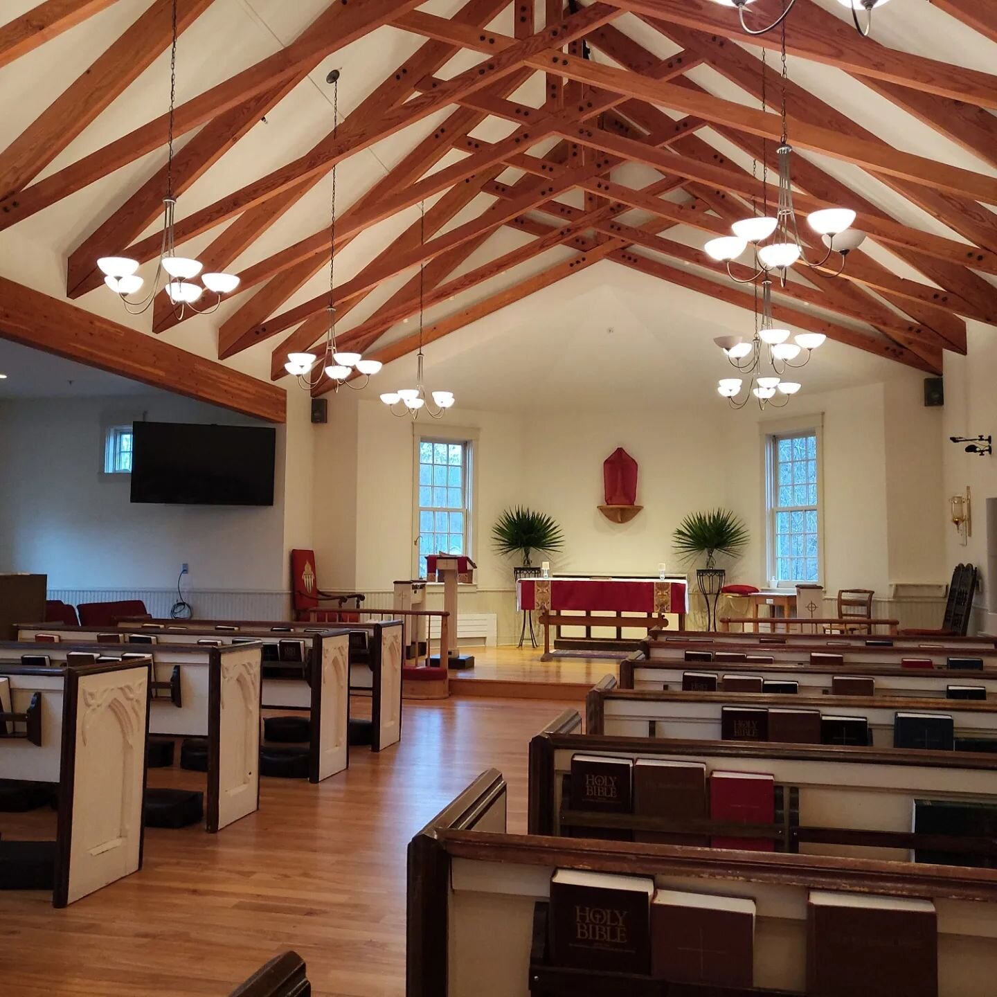 St John's is walking into the future. Whether you live across the street, across the country or across the world,  you can participate in worship of St. John's.  Check out today's installation pictures. 

#stjohnsstowe #episcopalchurch #episcopaldioc