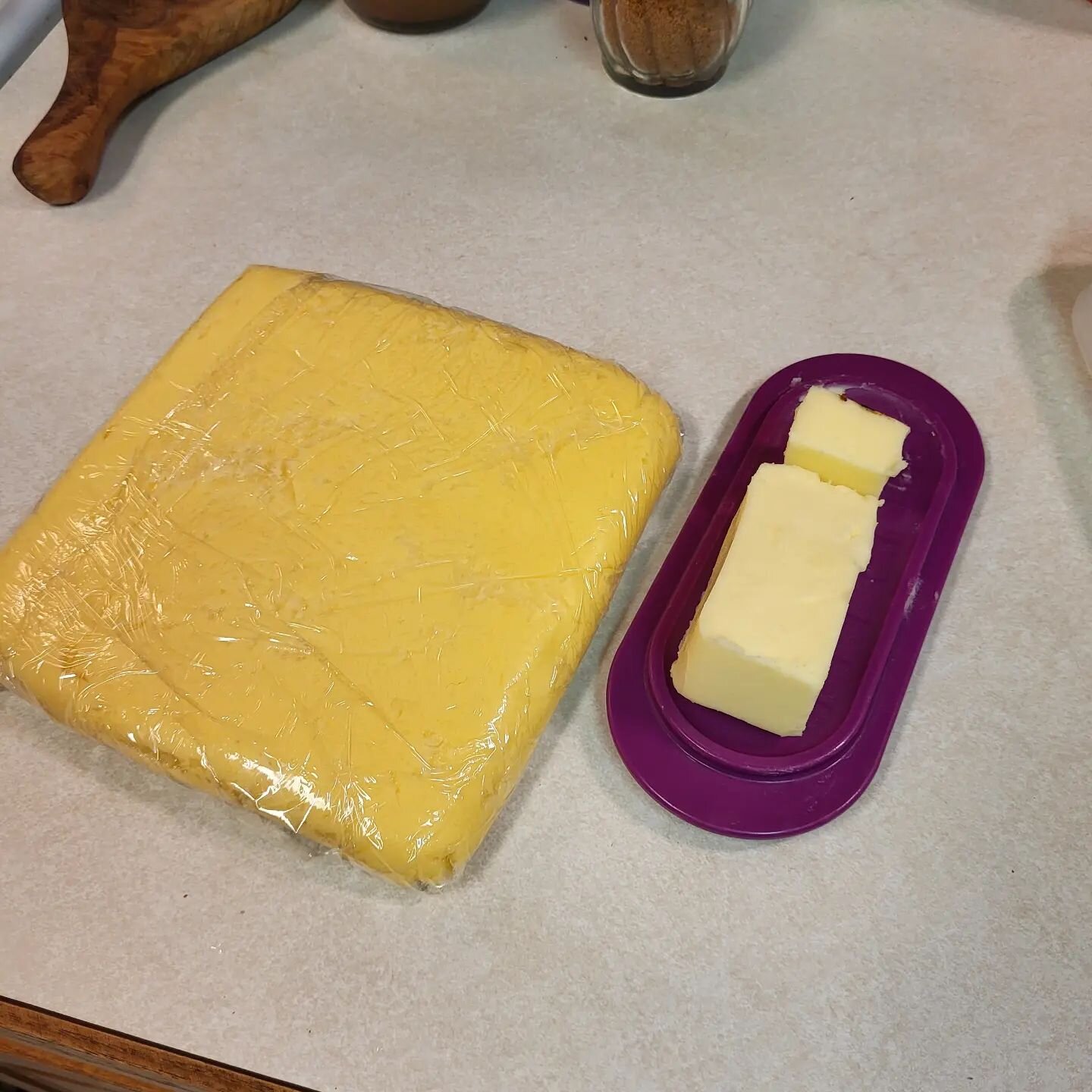 Made my first batch of butter today! In the blender no less! From start to finish, including the rinsing only took me 15 mins. I got 1.25 pounds!
Look at that color!! Store bought beside it for color difference.