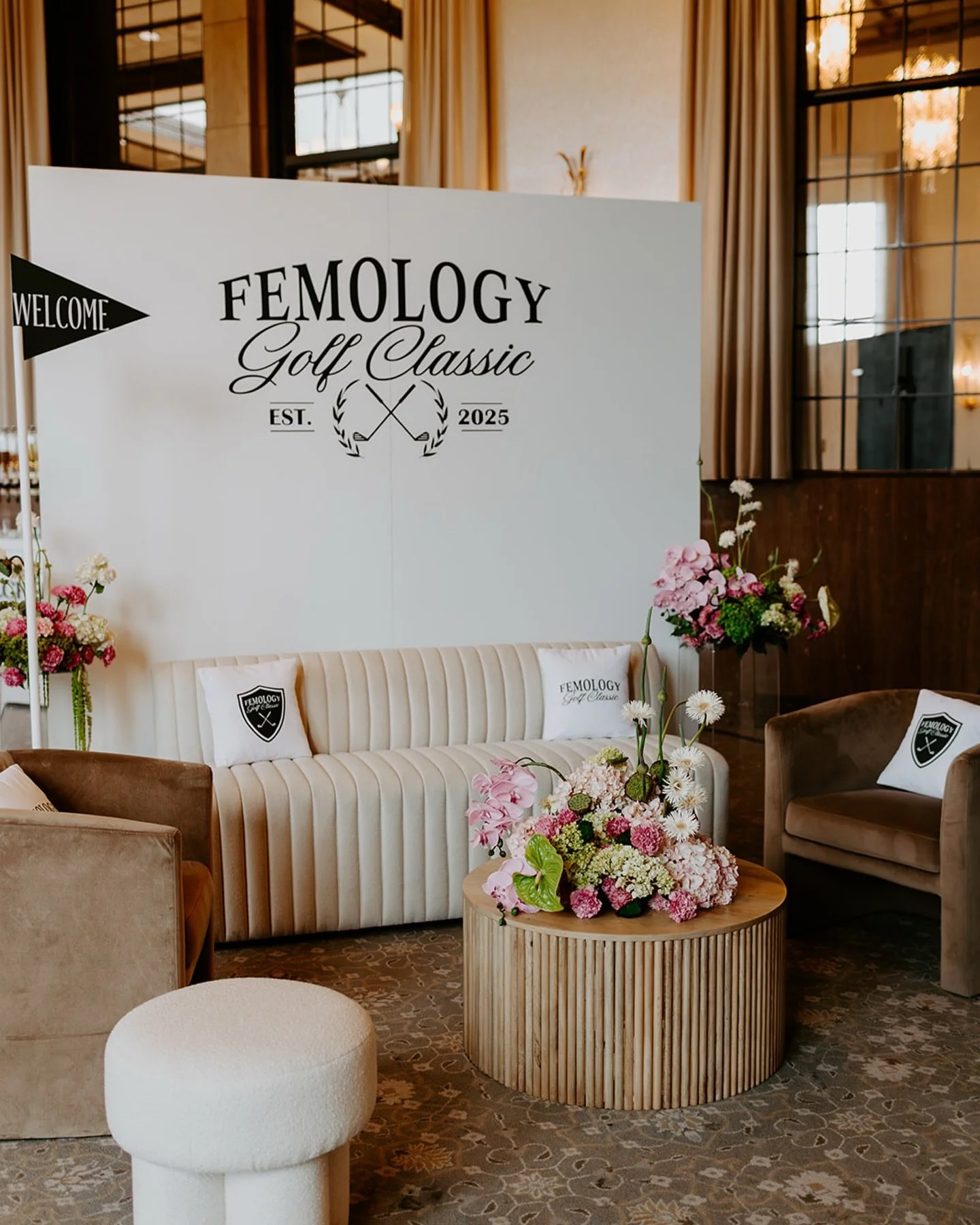 Femology x Modernly &mdash; another successfully vibey collaboration for the first annual Femology Golf Classic ⛳️✨🙌🏼

We carried the sophisticated and preppy design and color palette through the stage backdrop, photo moments, and merch display to 