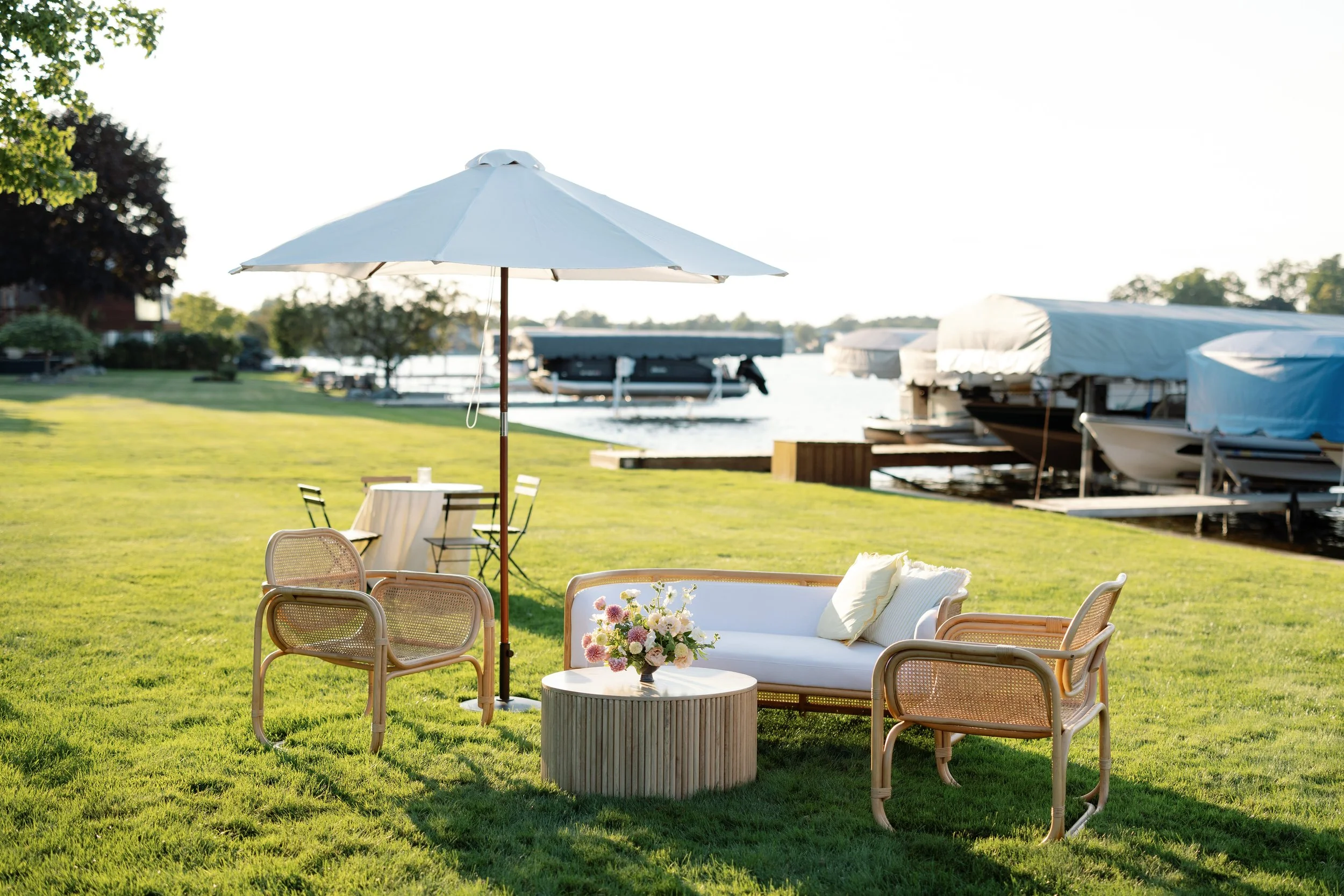 Michigan Lakeside Lounge Event Rentals | Mikayla Scheibe Photography