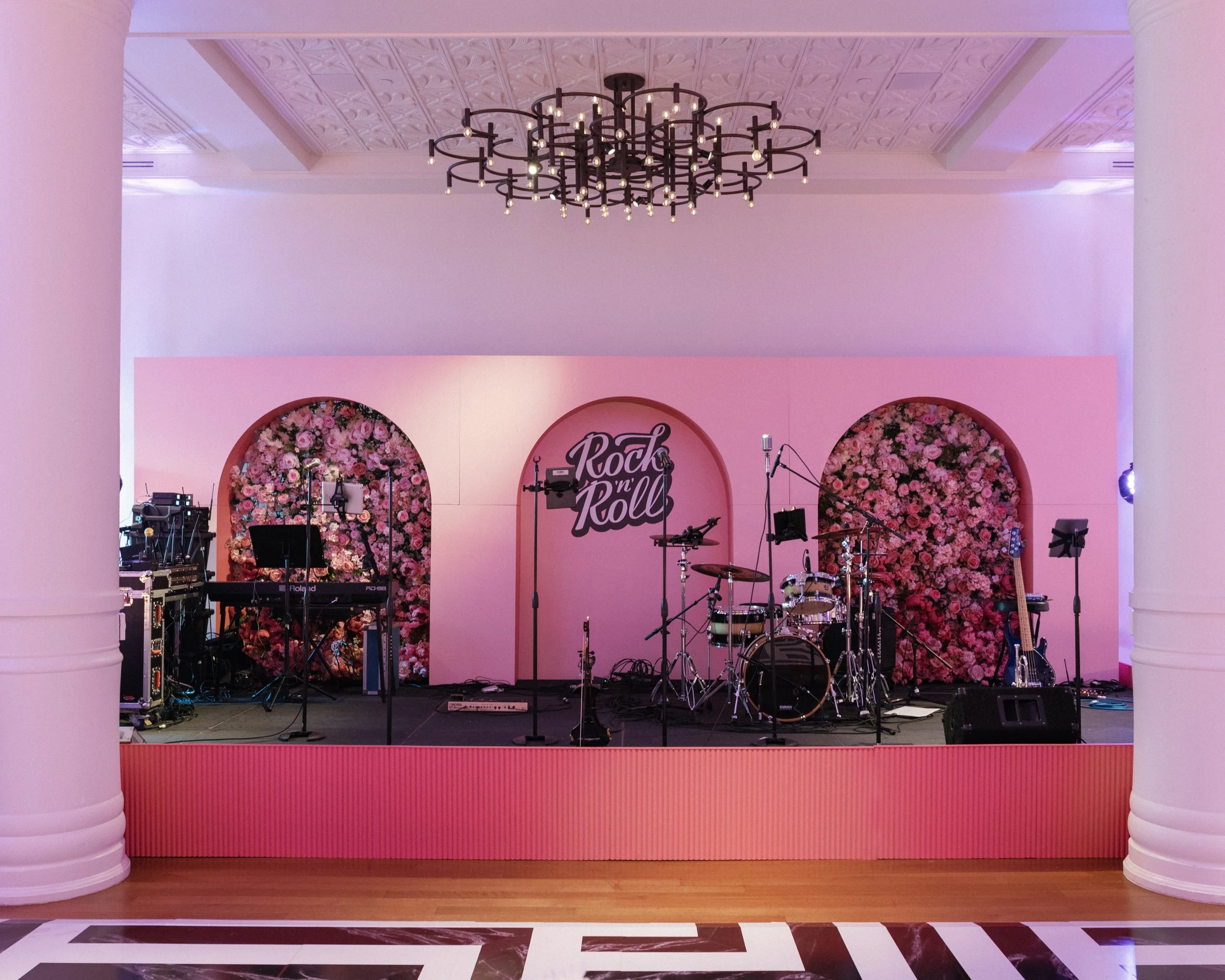 shinola-hotel-detroit-michigan-conservatory-city-wedding-photo-0769-Copy1 (1).jpg