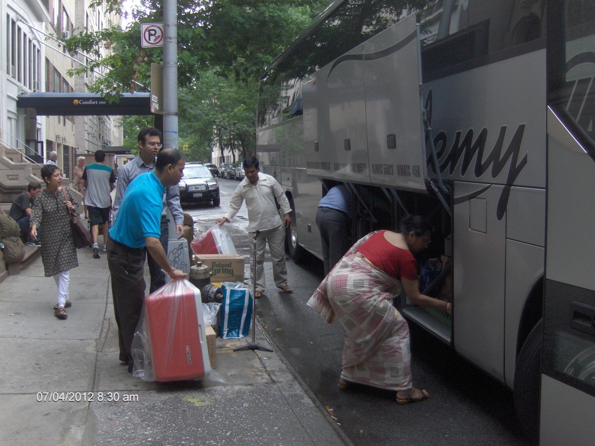 JULY 4, 2012 RIDGELY --150TH BIRTH ANNIVERSARY OF SWAMIJI 3.jpeg