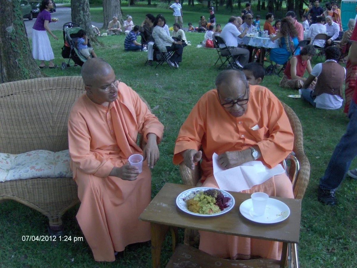JULY 4, 2012 RIDGELY --150TH BIRTH ANNIVERSARY OF SWAMIJI 21.jpeg