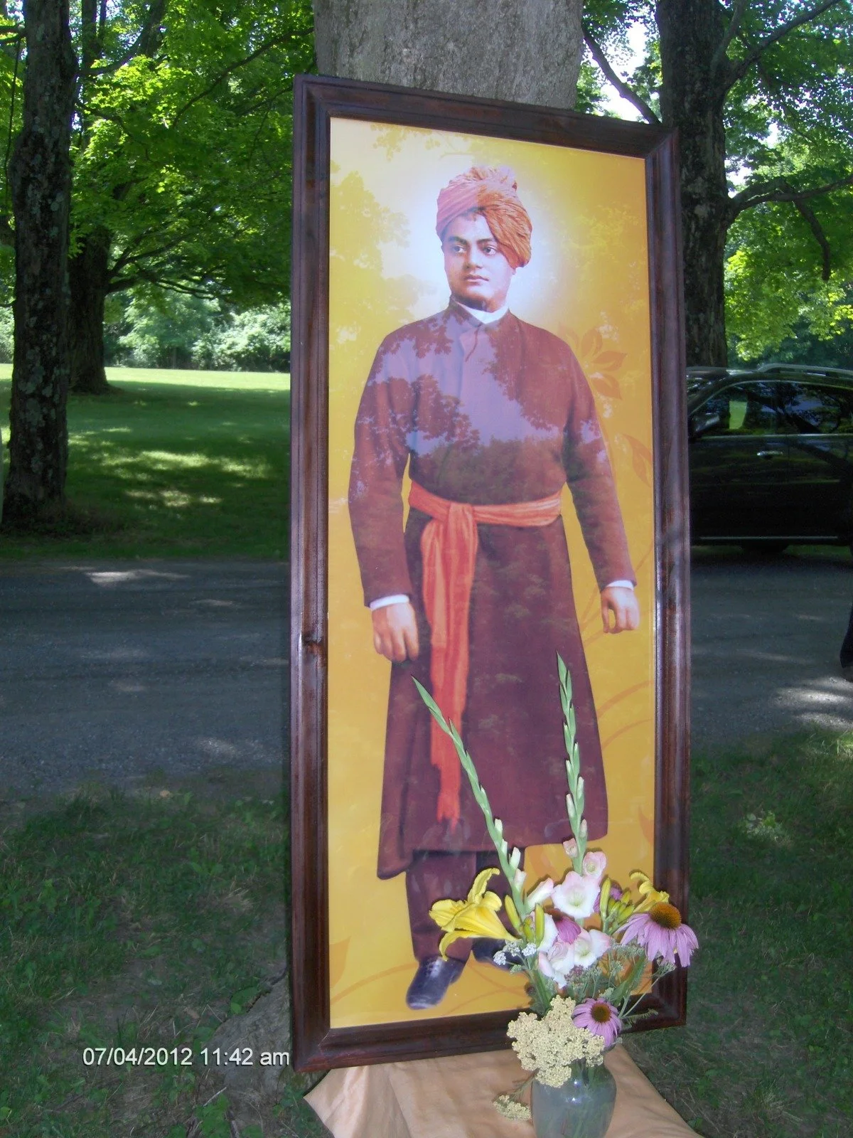 JULY 4, 2012 RIDGELY --150TH BIRTH ANNIVERSARY OF SWAMIJI 1.jpeg