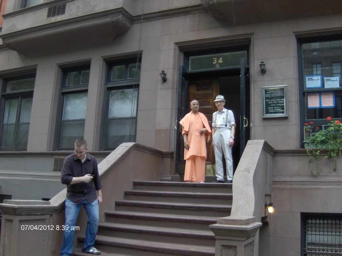 JULY 4, 2012 RIDGELY --150TH BIRTH ANNIVERSARY OF SWAMIJI 2.jpeg