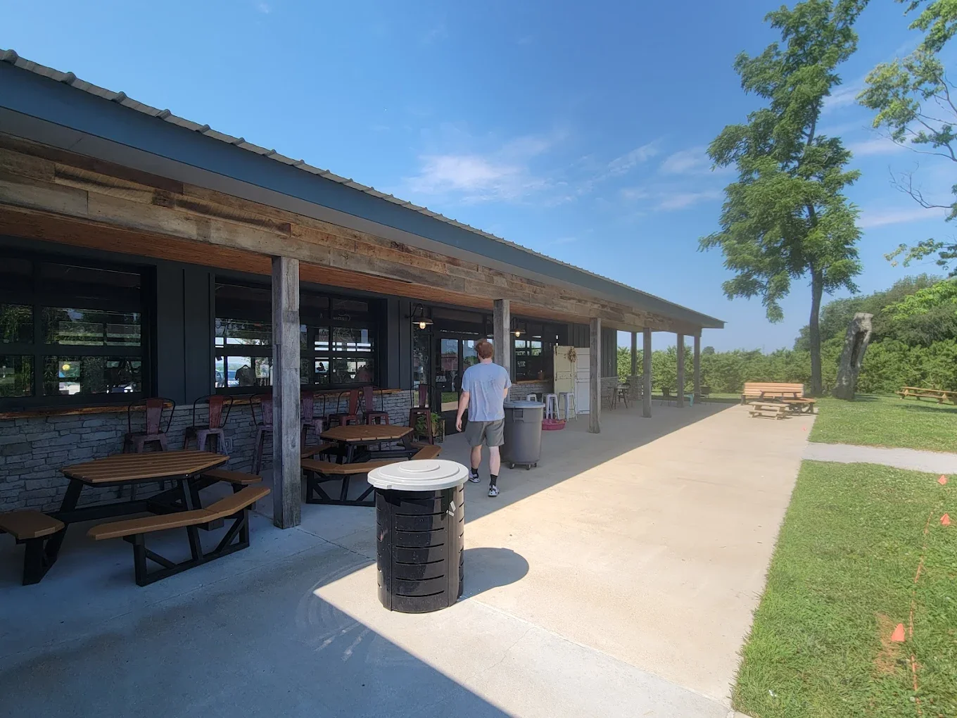 What Happens at an Apple Orchard During the Winter Months?