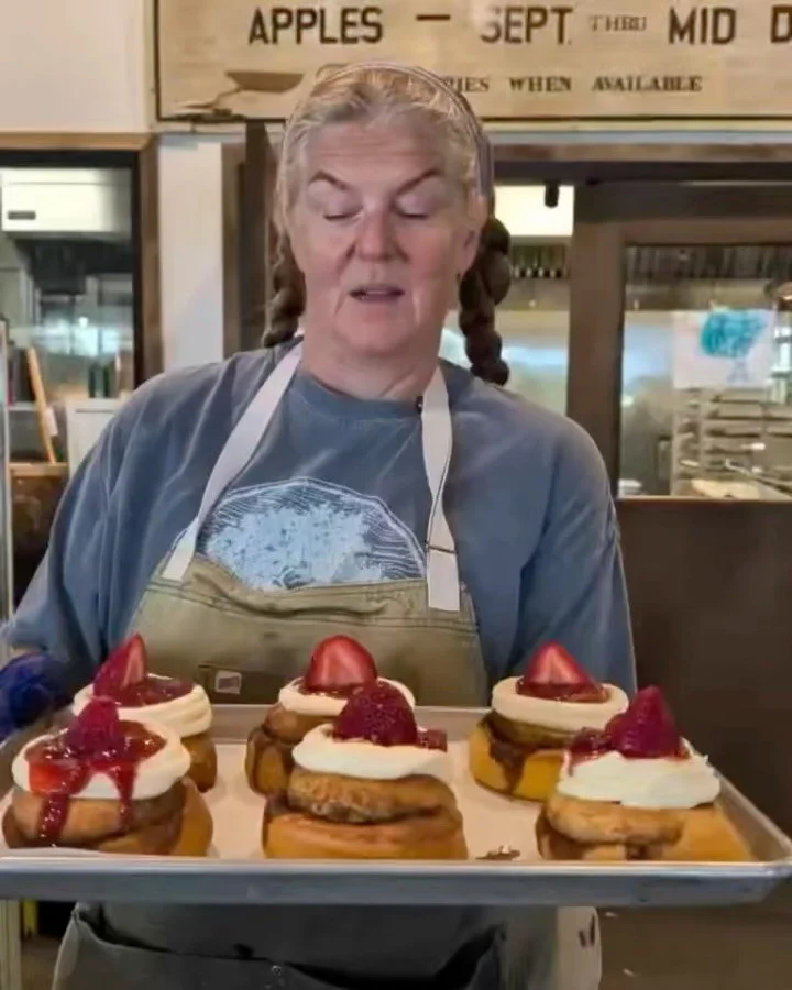 Strawberry season is here at Breeden&rsquo;s Orchard 🍓

Fresh from our scratch bakery:
&bull; Strawberry cinnamon rolls
&bull; Strawberry panna cotta
&bull; Strawberry twisty bread

Baked in-house from scratch, in limited batches, and best enjoyed o