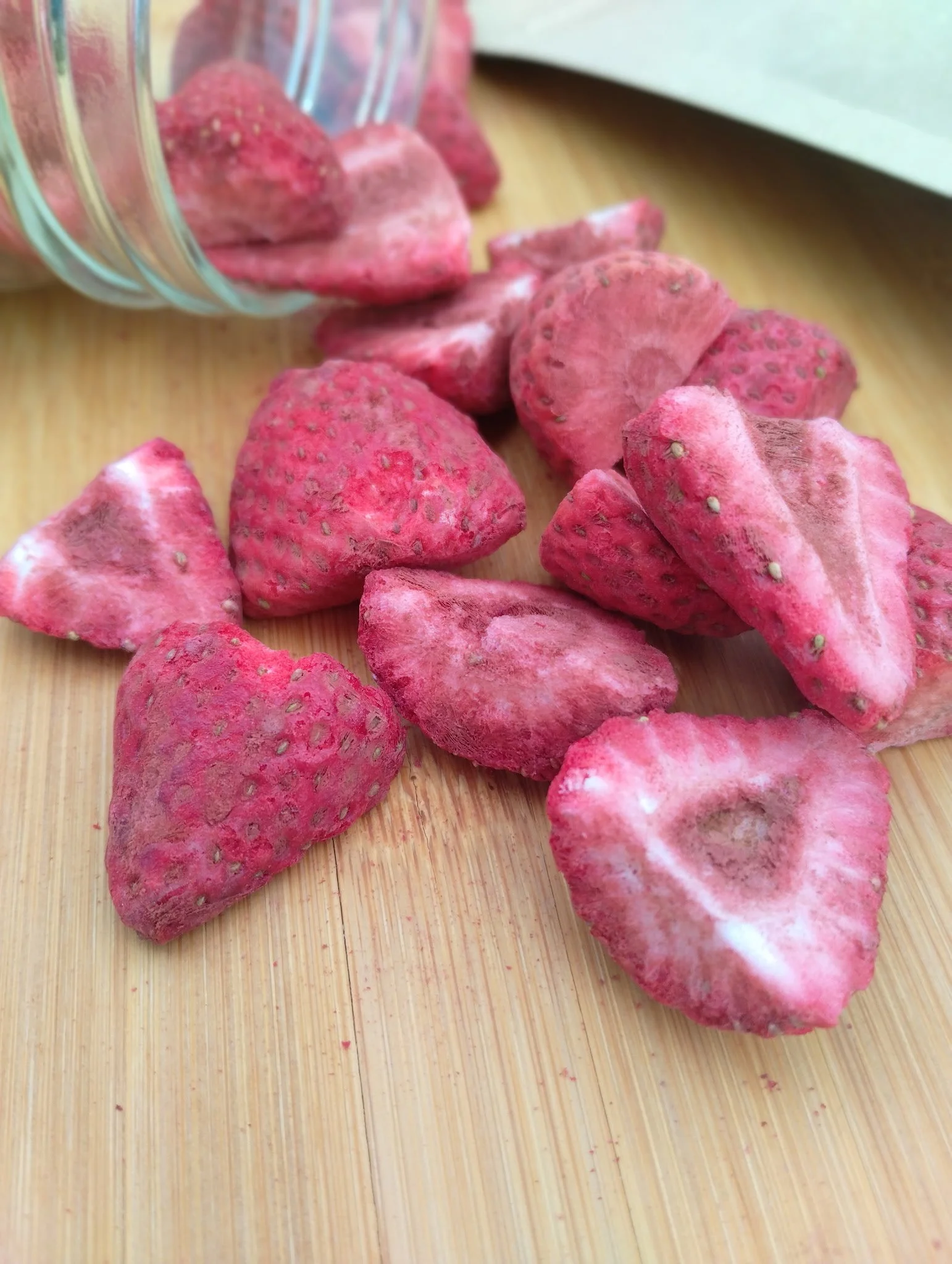 Freeze Dried Strawberries that have been dusted with cocoa