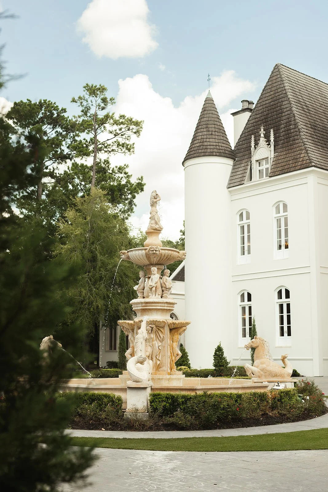 Houston Engagement Photographer Chateau Nouvelle - Wild Ivy Creative Photography-288_websize.jpg