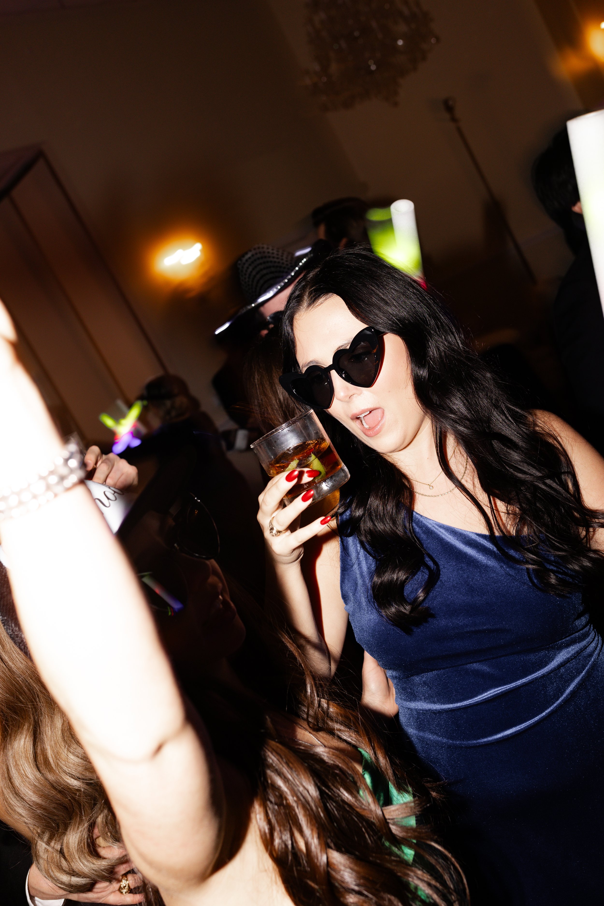 An Ashton Gardens wedding reception photographed by Wild Ivy Creative Photography after an elegant wedding day celebration in Houston, Texas.