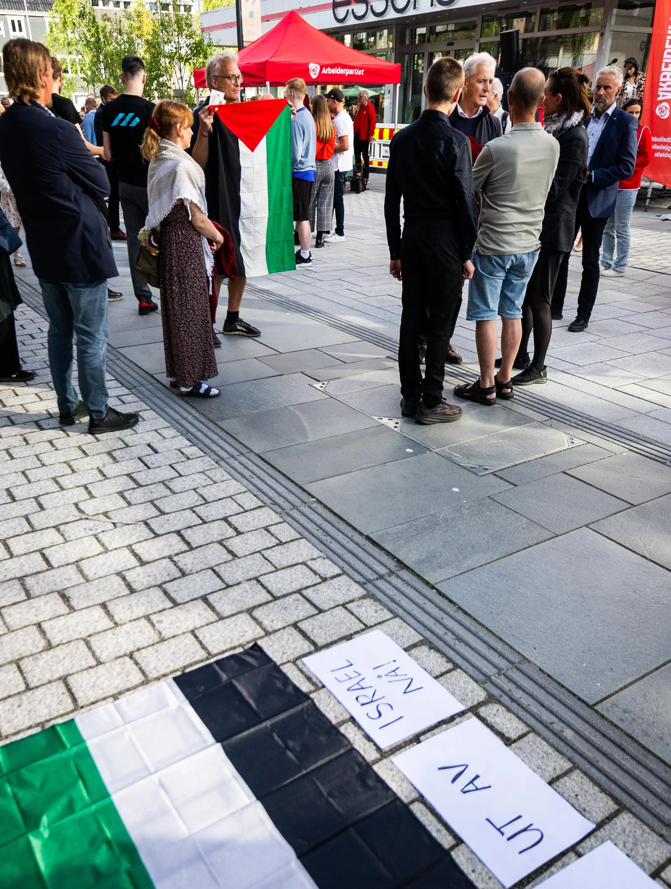 STØRE BESØK R3JB3620.JPG