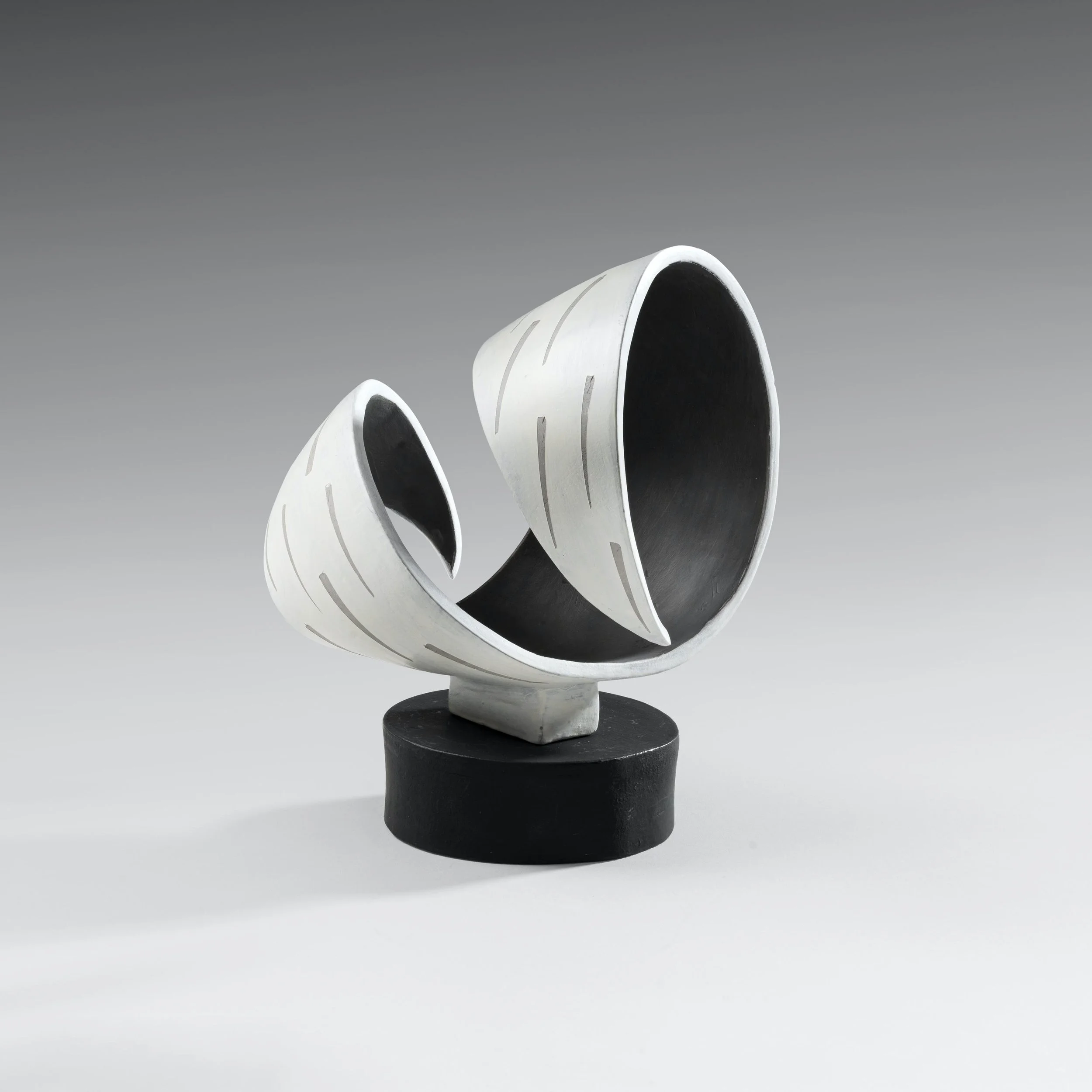 Glenice Hoffman sculpture.jpg