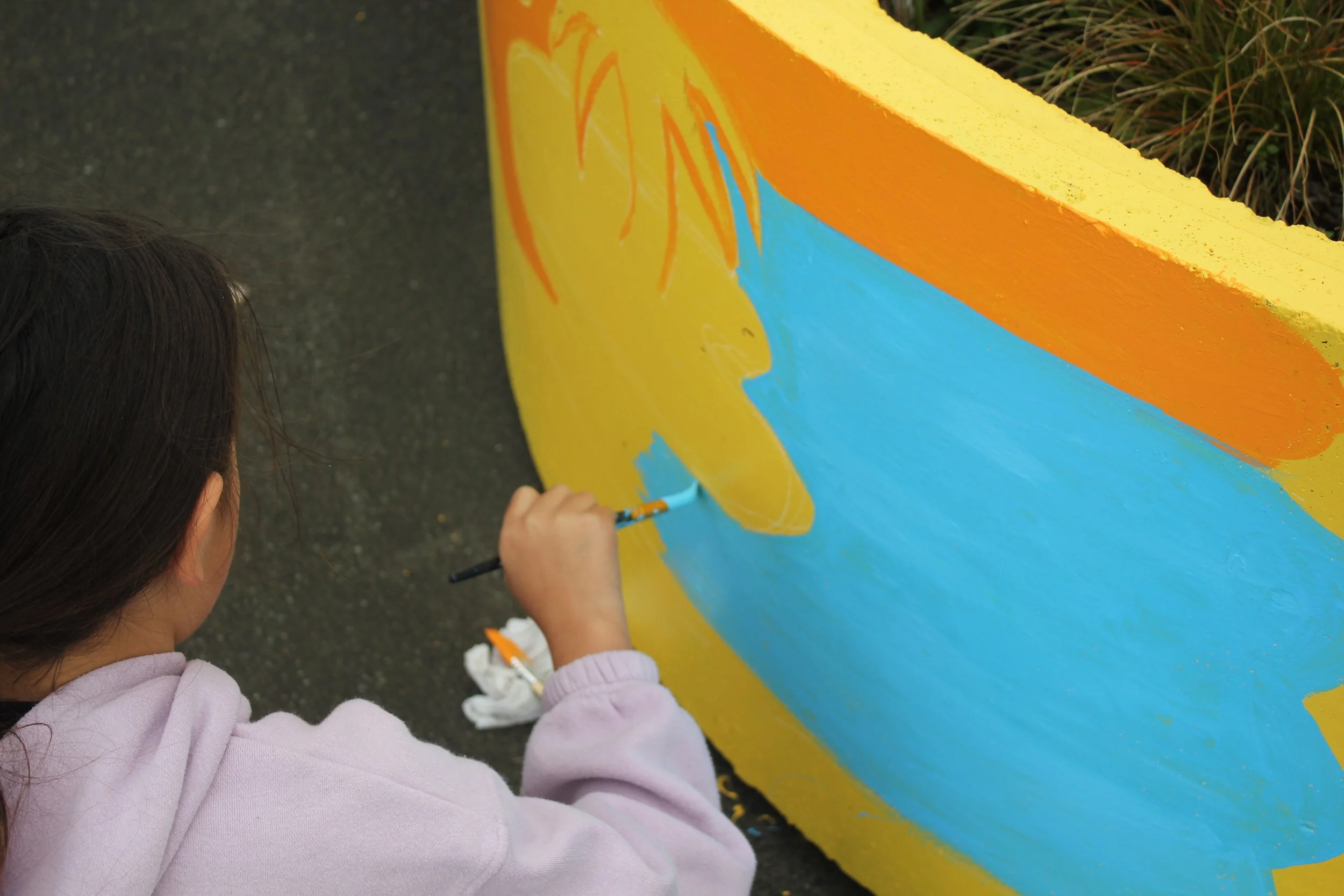 Cross St Planters (22).JPG