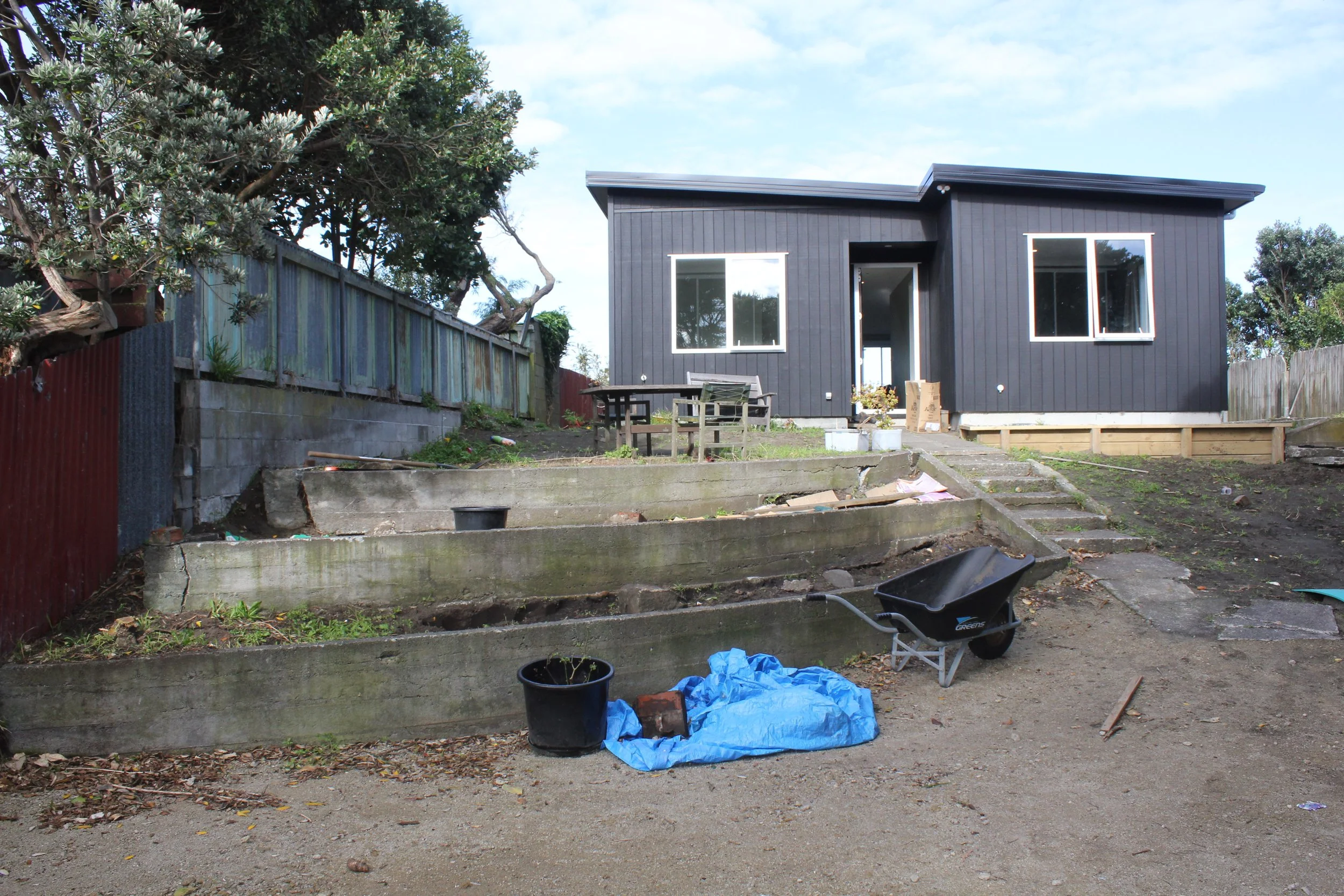 Castlecliff Tropical (14).JPG