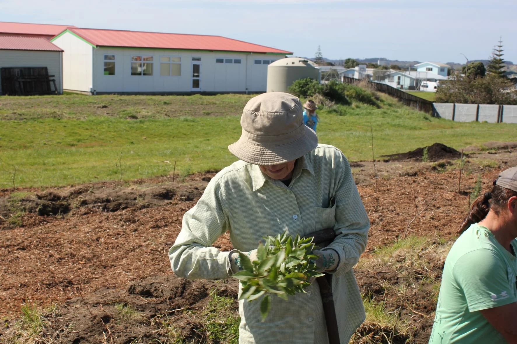 TKKM TPM Planting Day (9).JPG