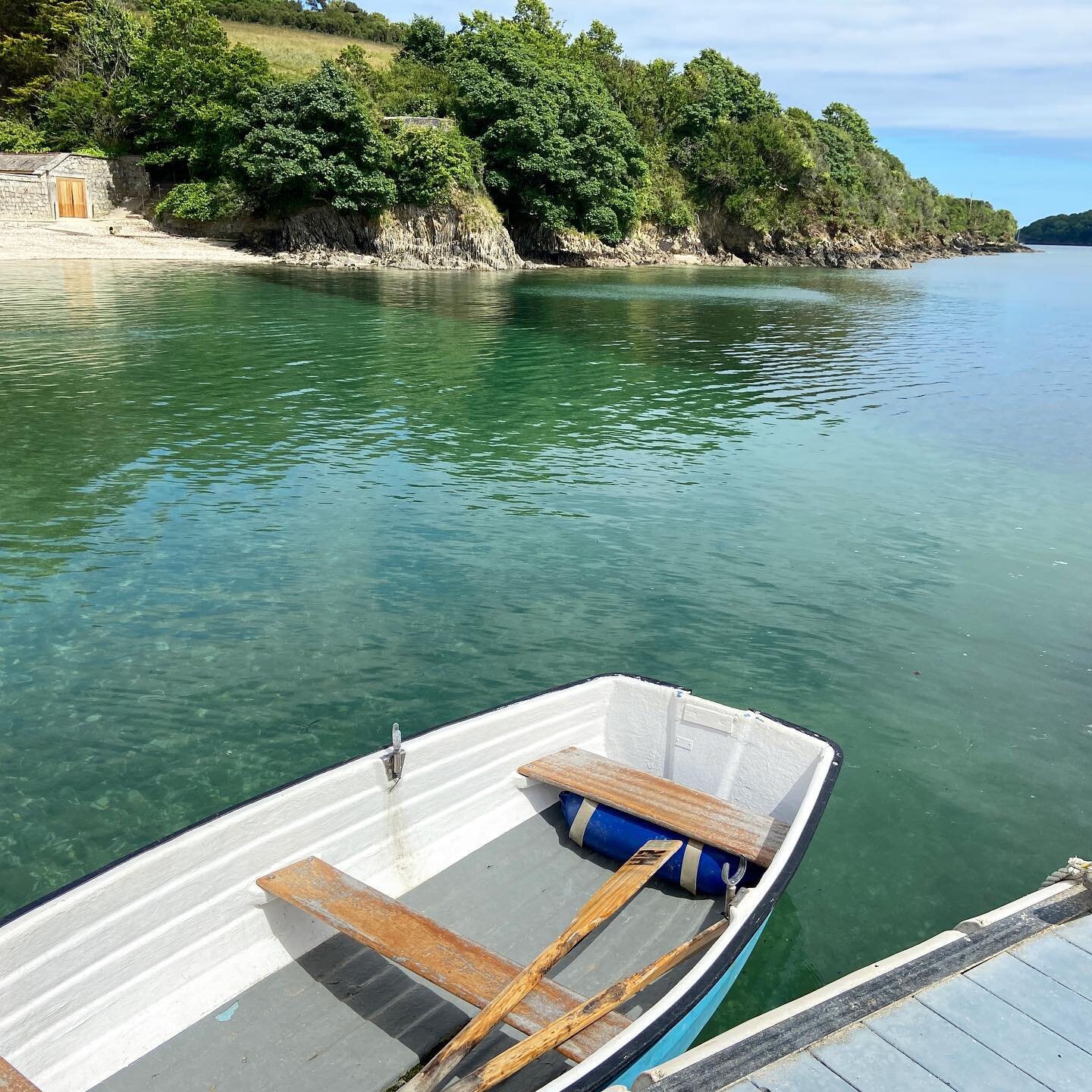 #smugmonday ✨

#goodthingsretreats #allthegoodthings #wildswim #yoga #sup #kayak #coastpathhike #creativity #cyanotype #botanicaldying #explorecornwall #wanderlust #visitcornwall #helfordpassage #goodtimes #summertime #sunshine #riverlife