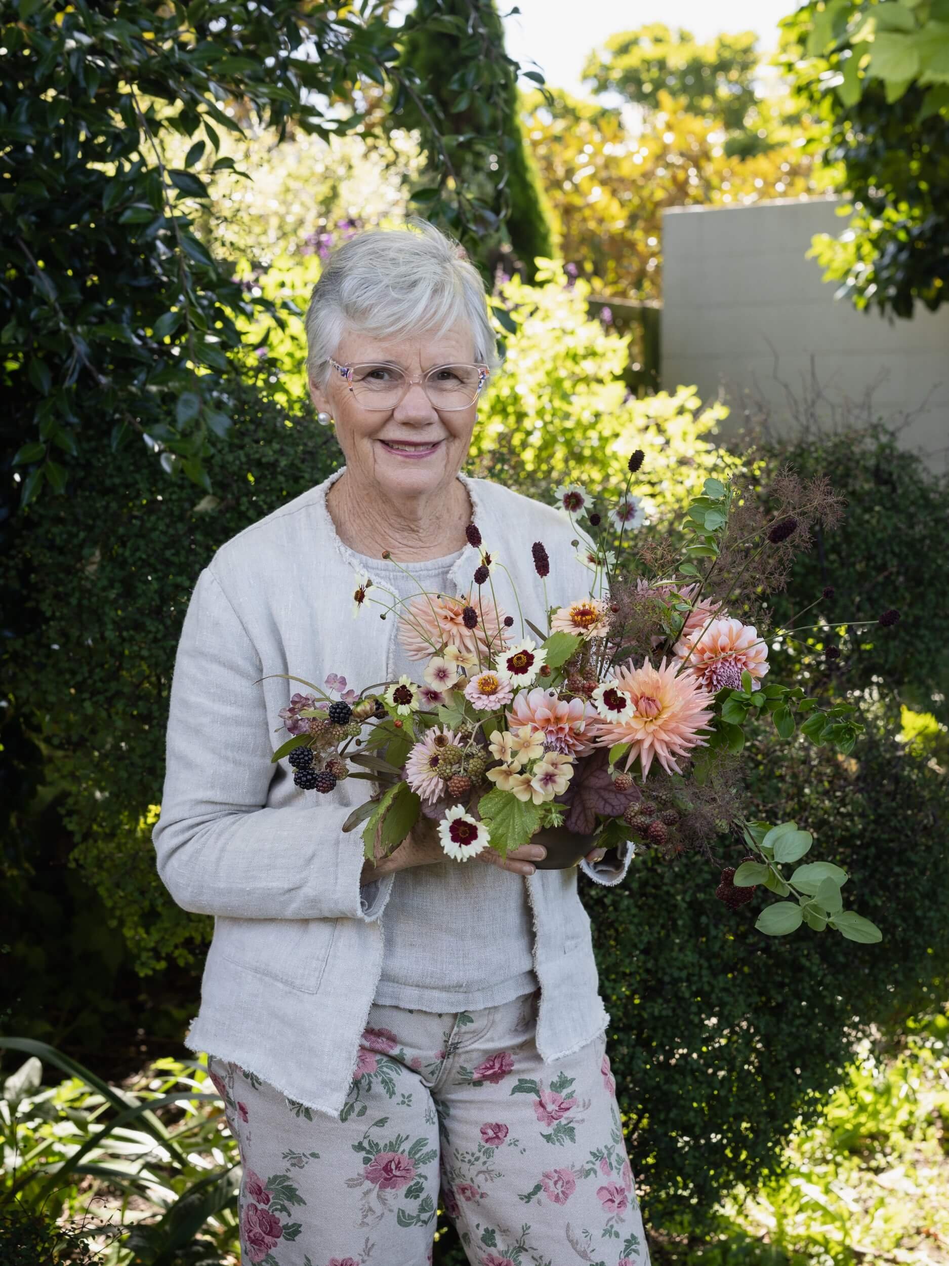 Helen-floristry-lesson-christchurch-katherine-english-flora.jpg