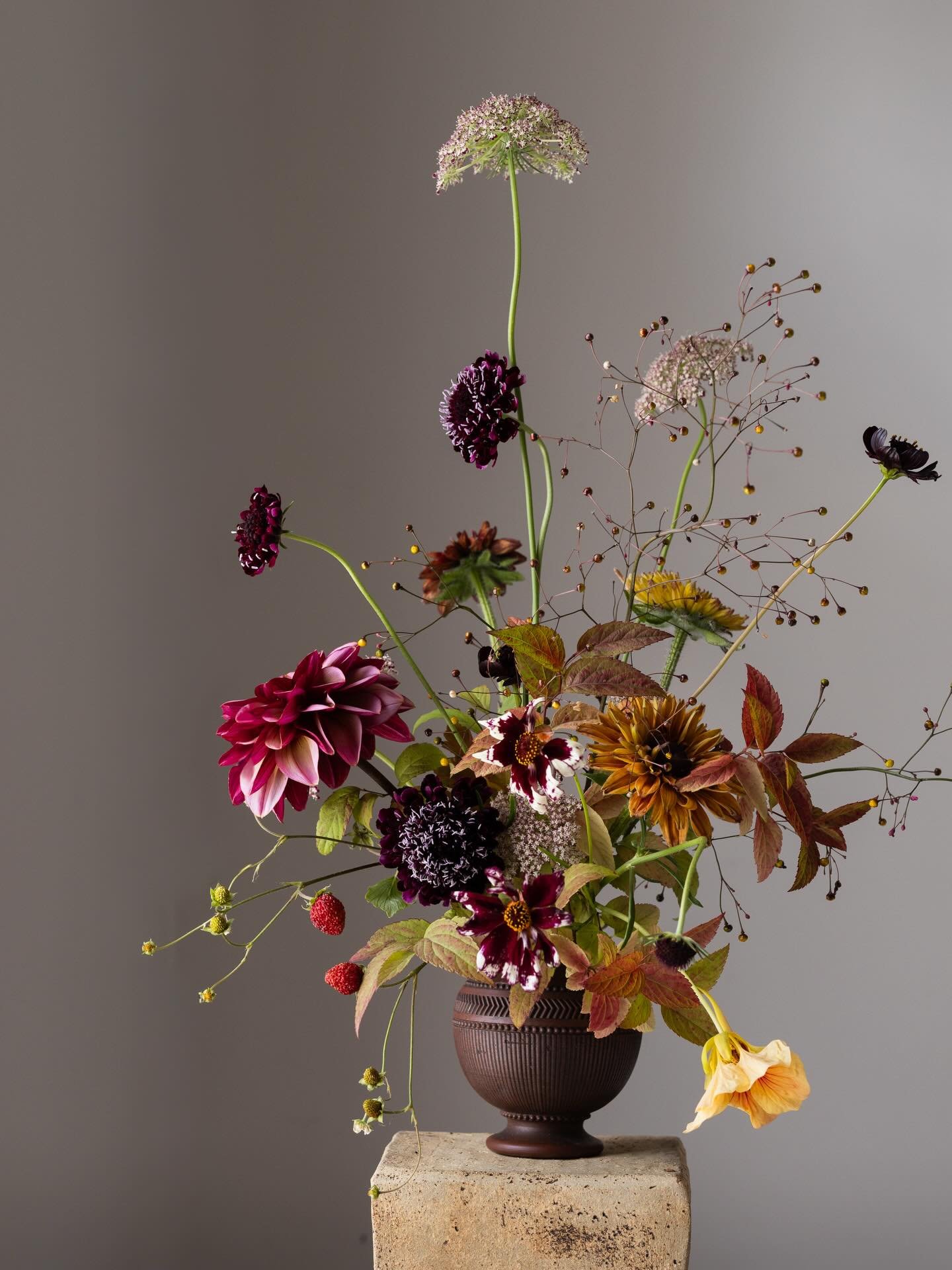 The feeling of breathing again, of letting a photograph sink in. Allowing it to touch us. To sit with that feeling of space, the one that speaks to us through our heart. 

These are the moments I long for, the slowing and savouring of colour, form, a